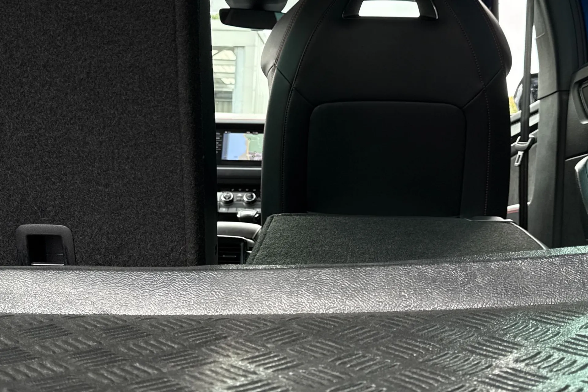 SKODA KODIAQ VRS TSI 4X4 S-A thumbnail image number 21