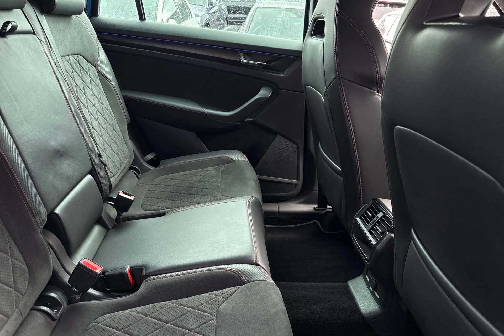 SKODA KODIAQ VRS TSI 4X4 S-A thumbnail image number 22