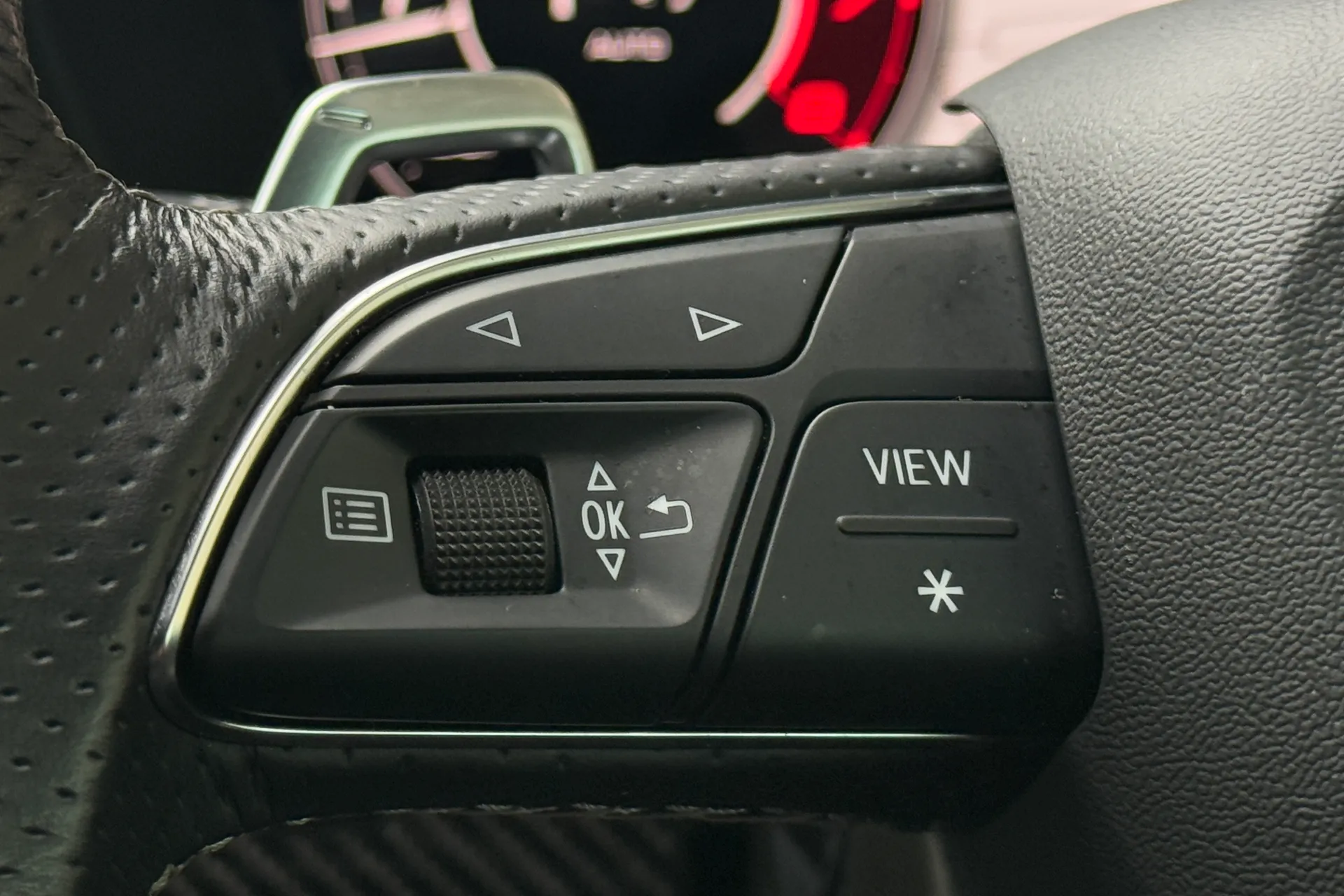 Audi RS5 thumbnail image number 18