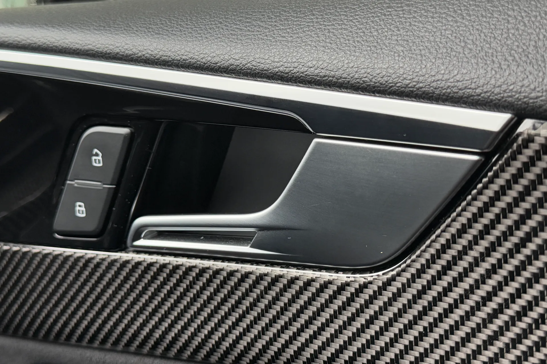 Audi RS5 thumbnail image number 70