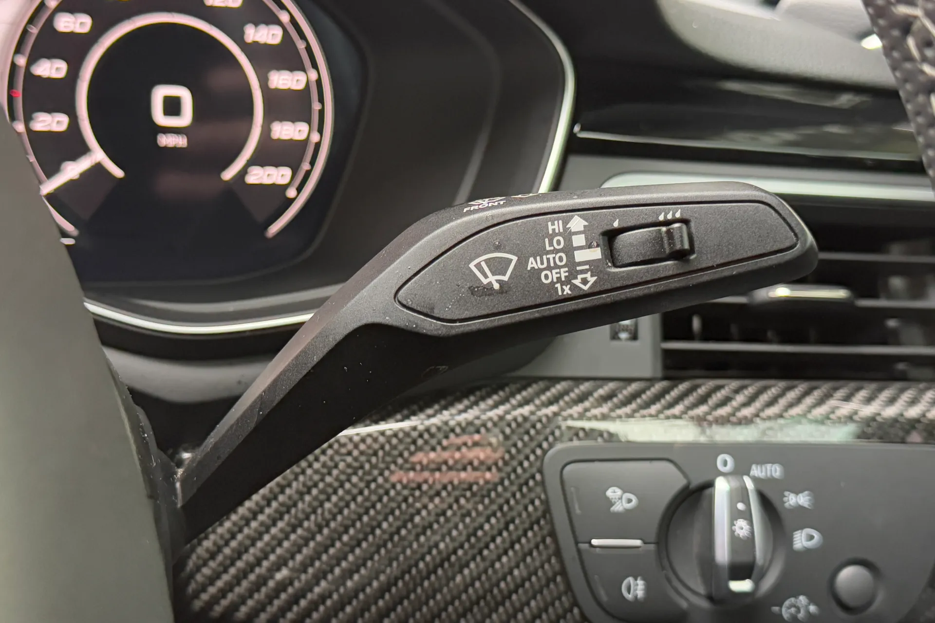 Audi RS5 thumbnail image number 21