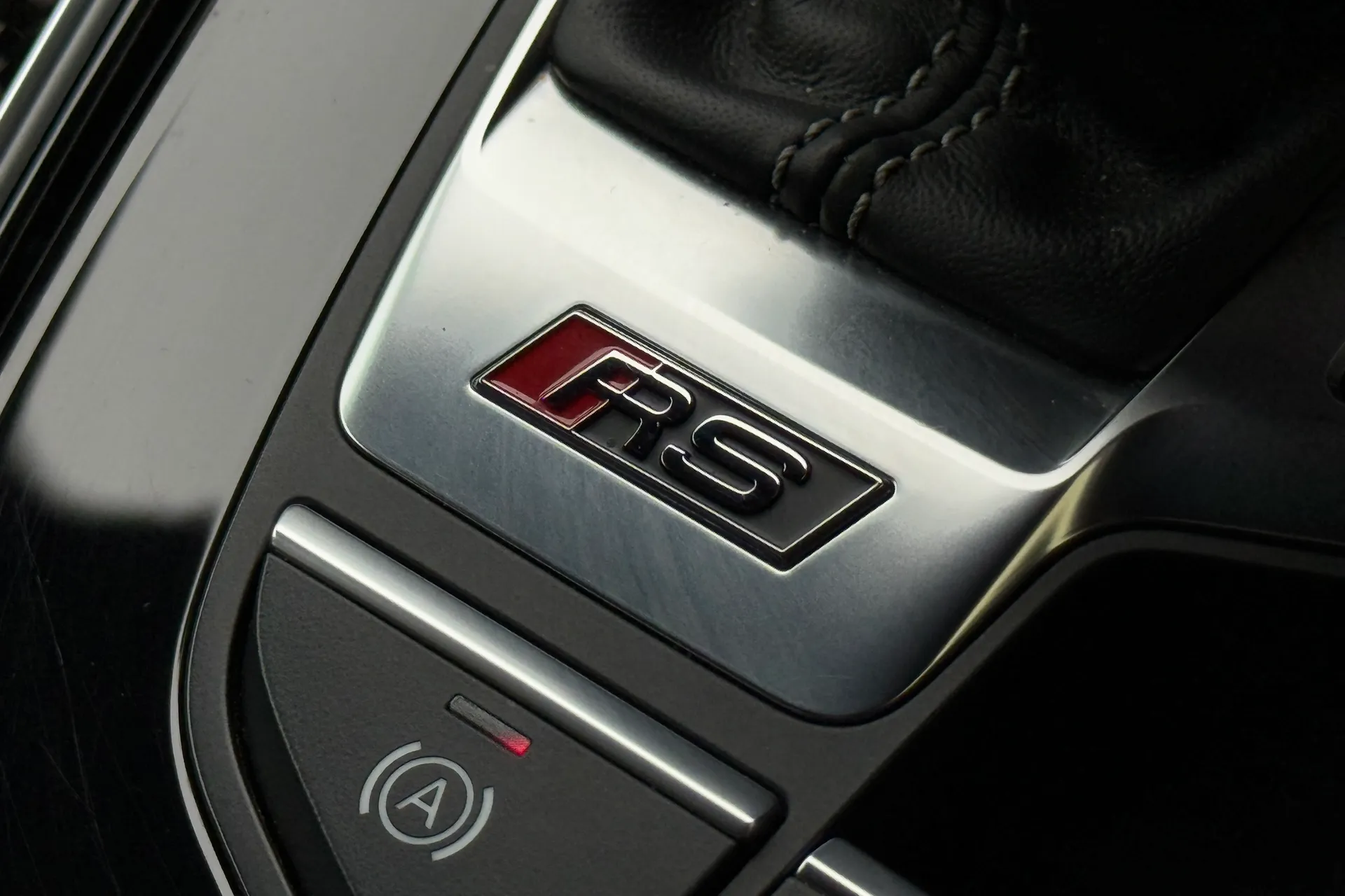 Audi RS5 thumbnail image number 29