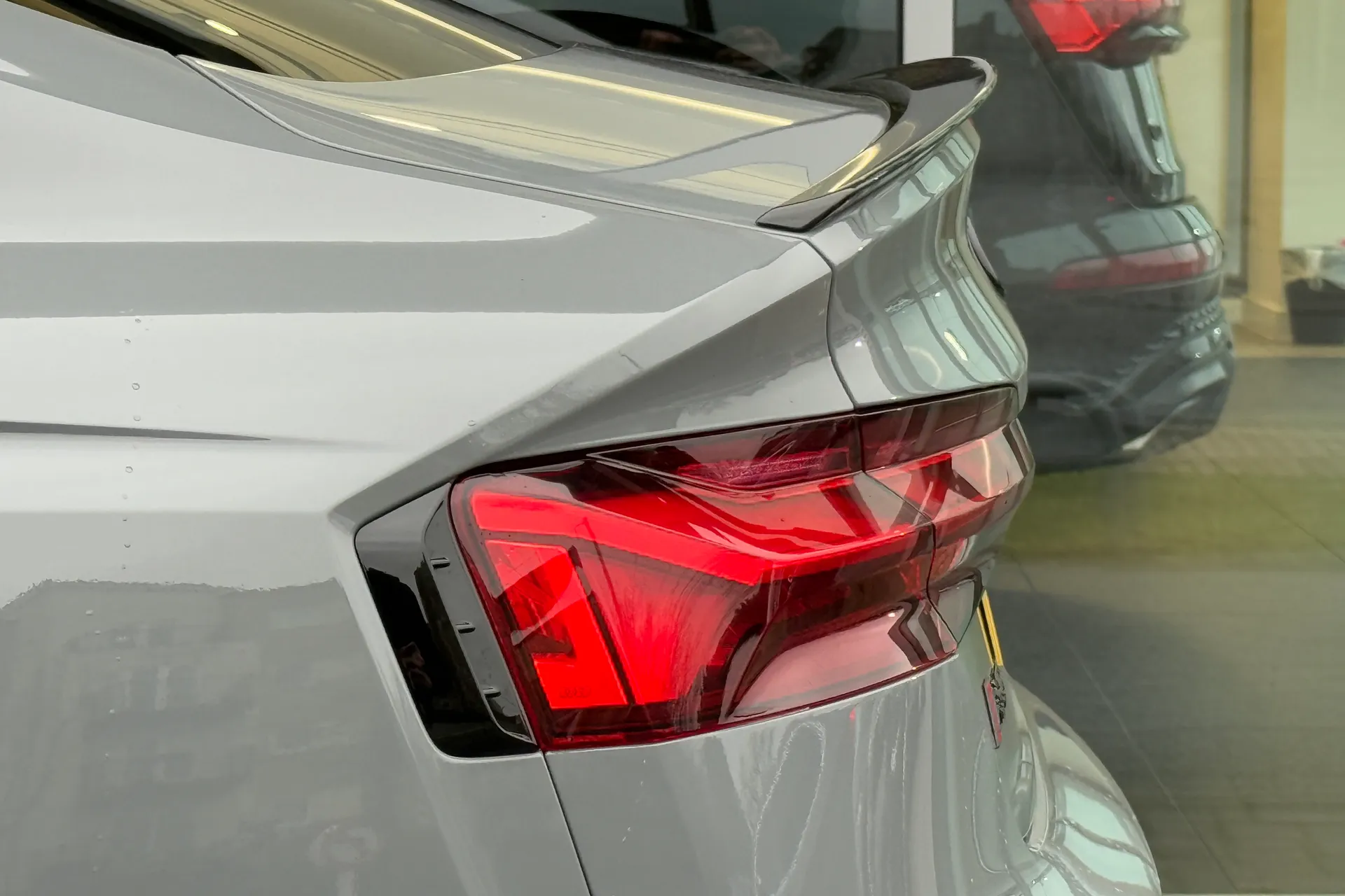 Audi RS5 thumbnail image number 53