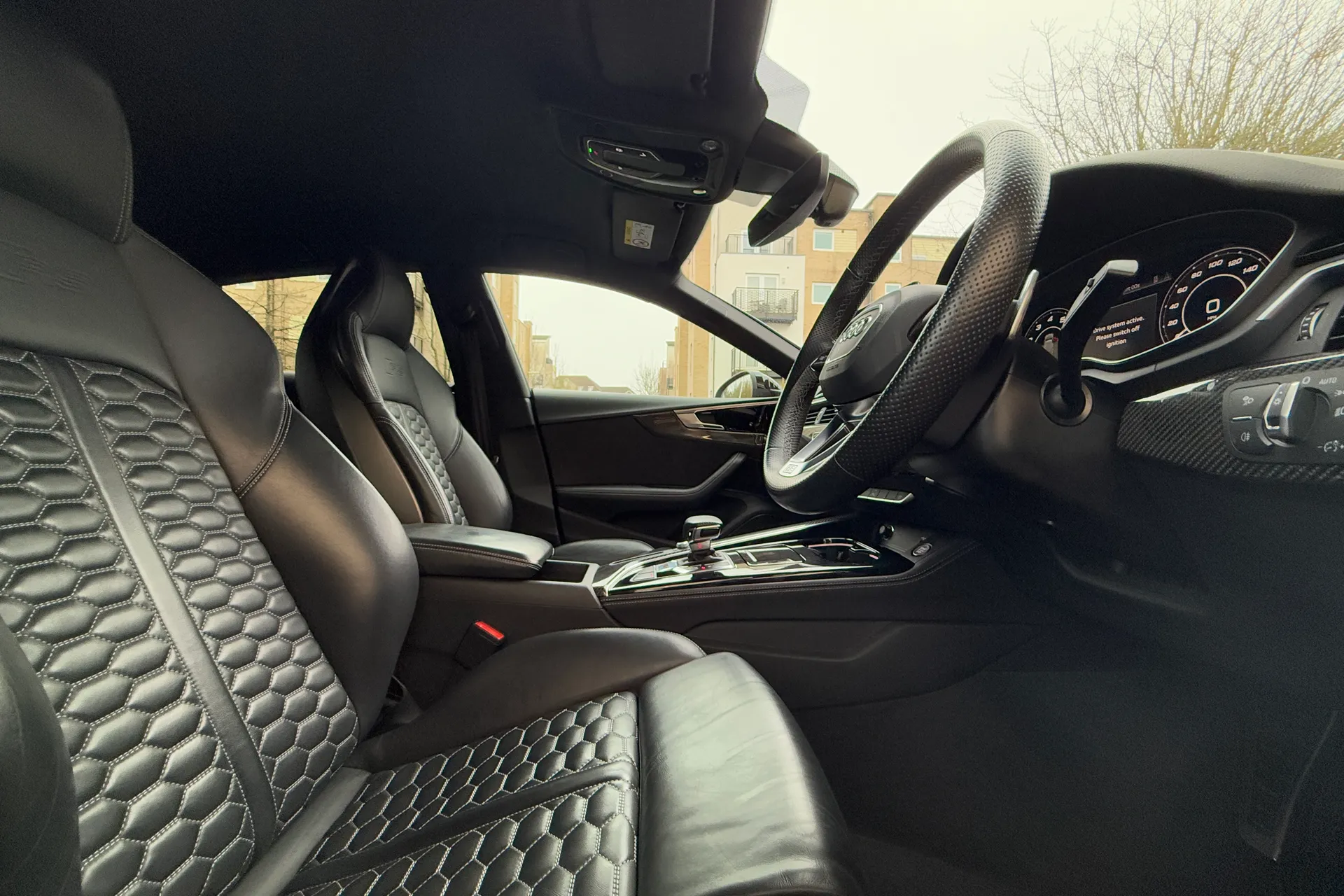 Audi RS5 thumbnail image number 38