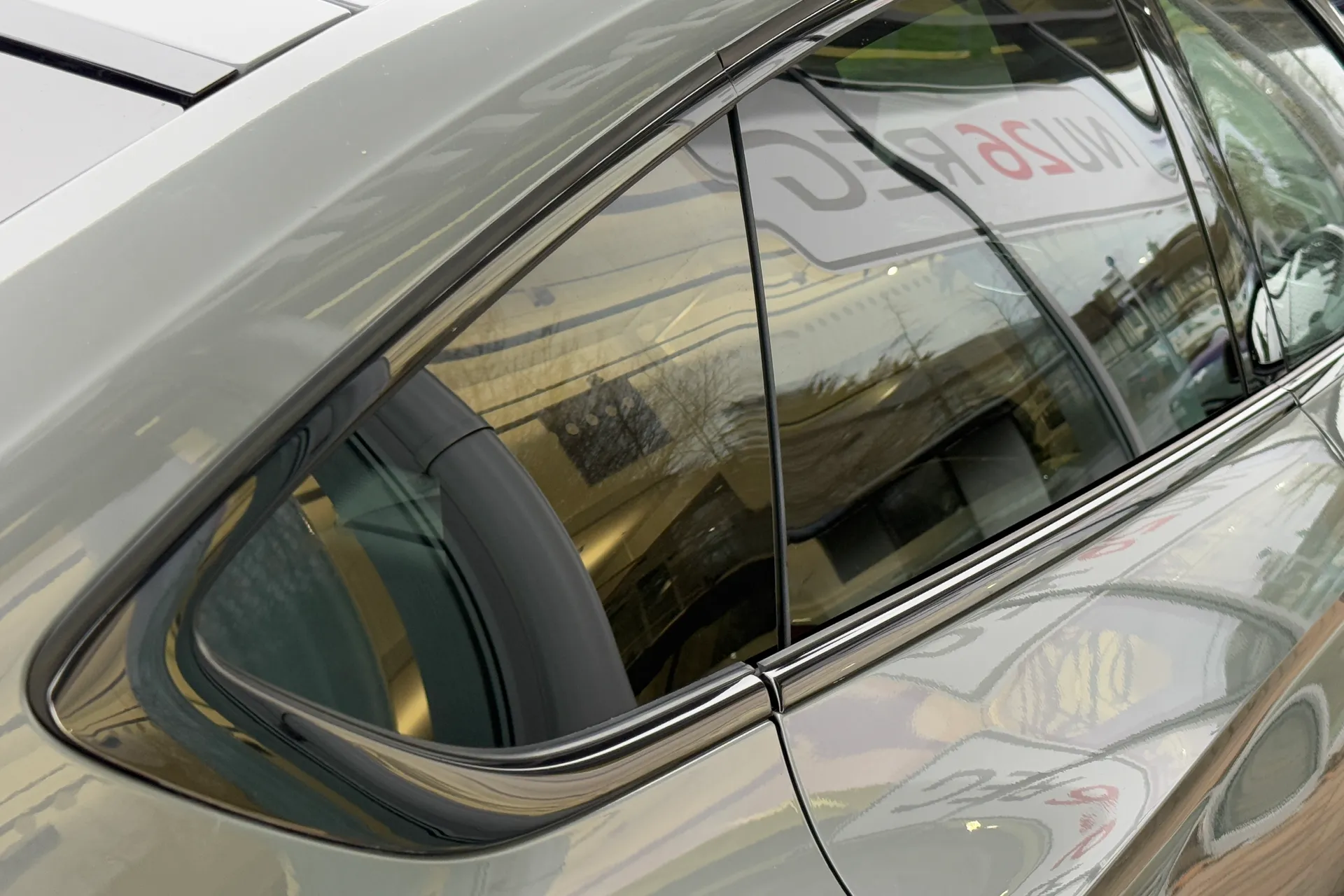 Audi RS5 thumbnail image number 42