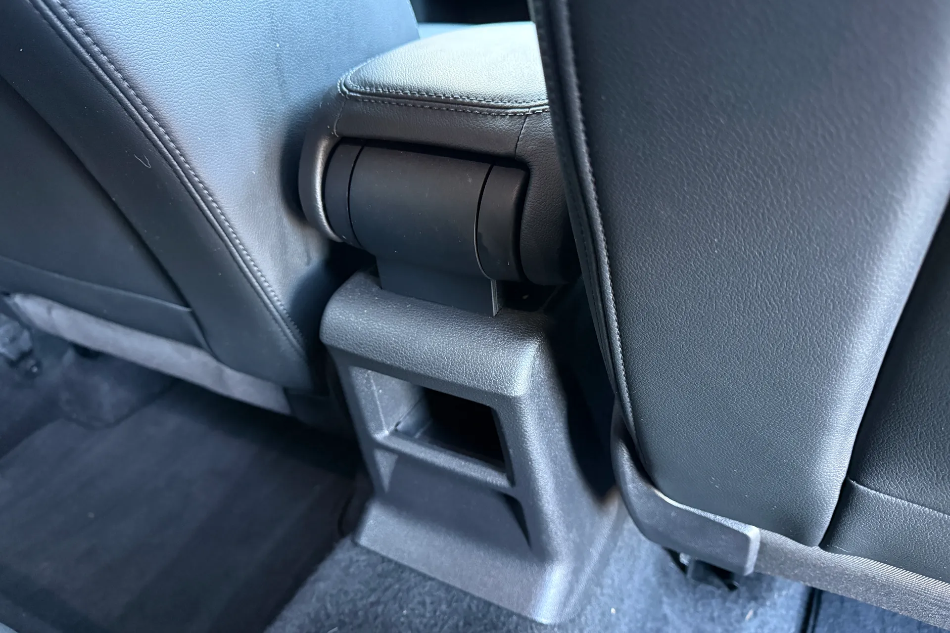 Audi Q2 thumbnail image number 34