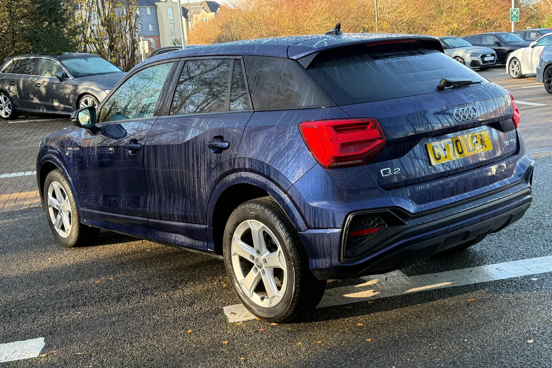 Audi Q2 thumbnail image number 9