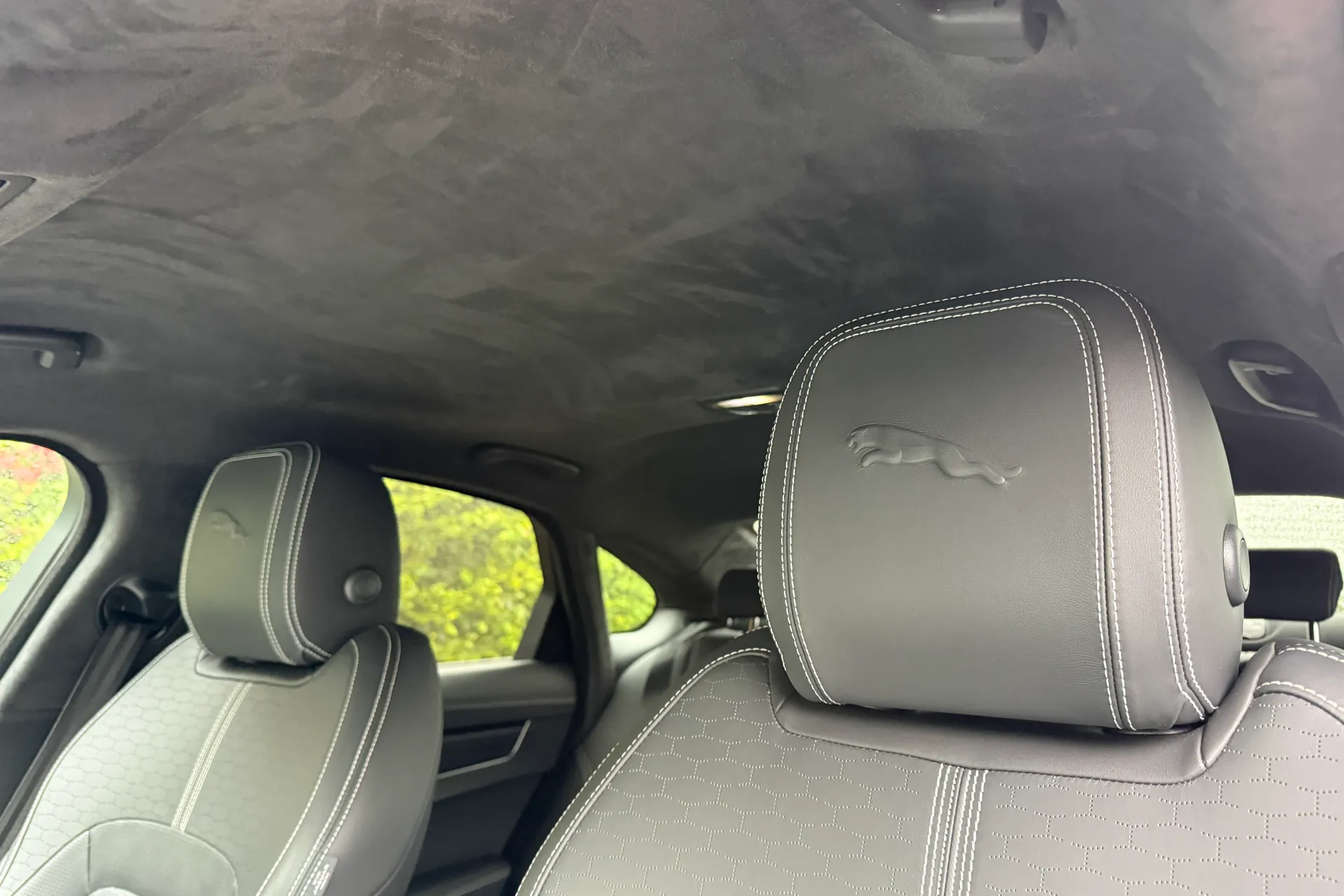 Jaguar XF R-DYNAMIC HSE BLACK AU thumbnail image number 5