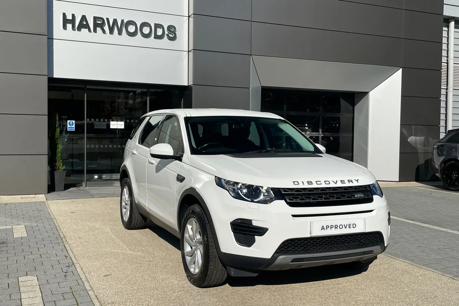 LAND ROVER DISCOVERY SPORT thumbnail image number 54