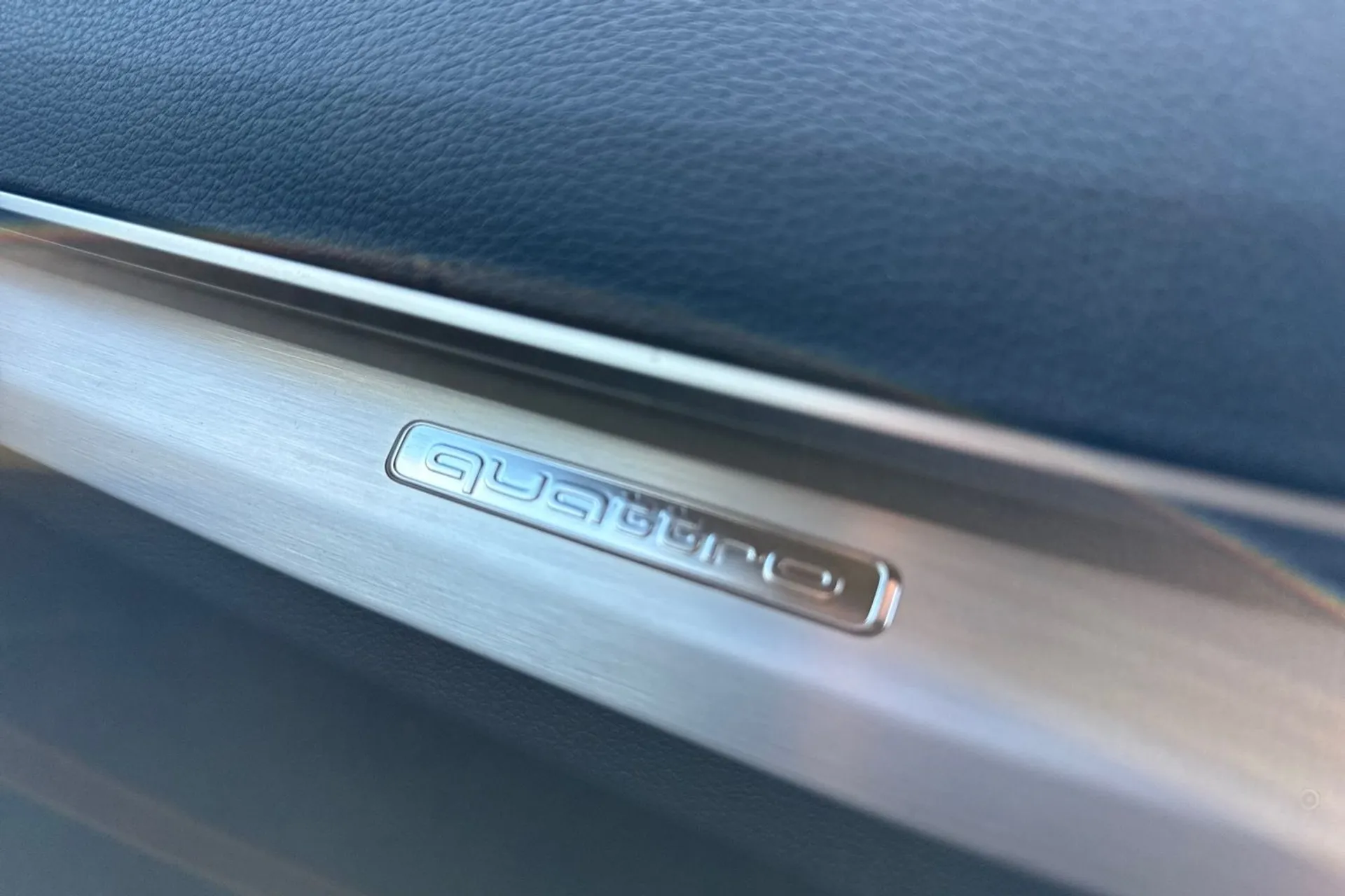 Audi Q5 thumbnail image number 46