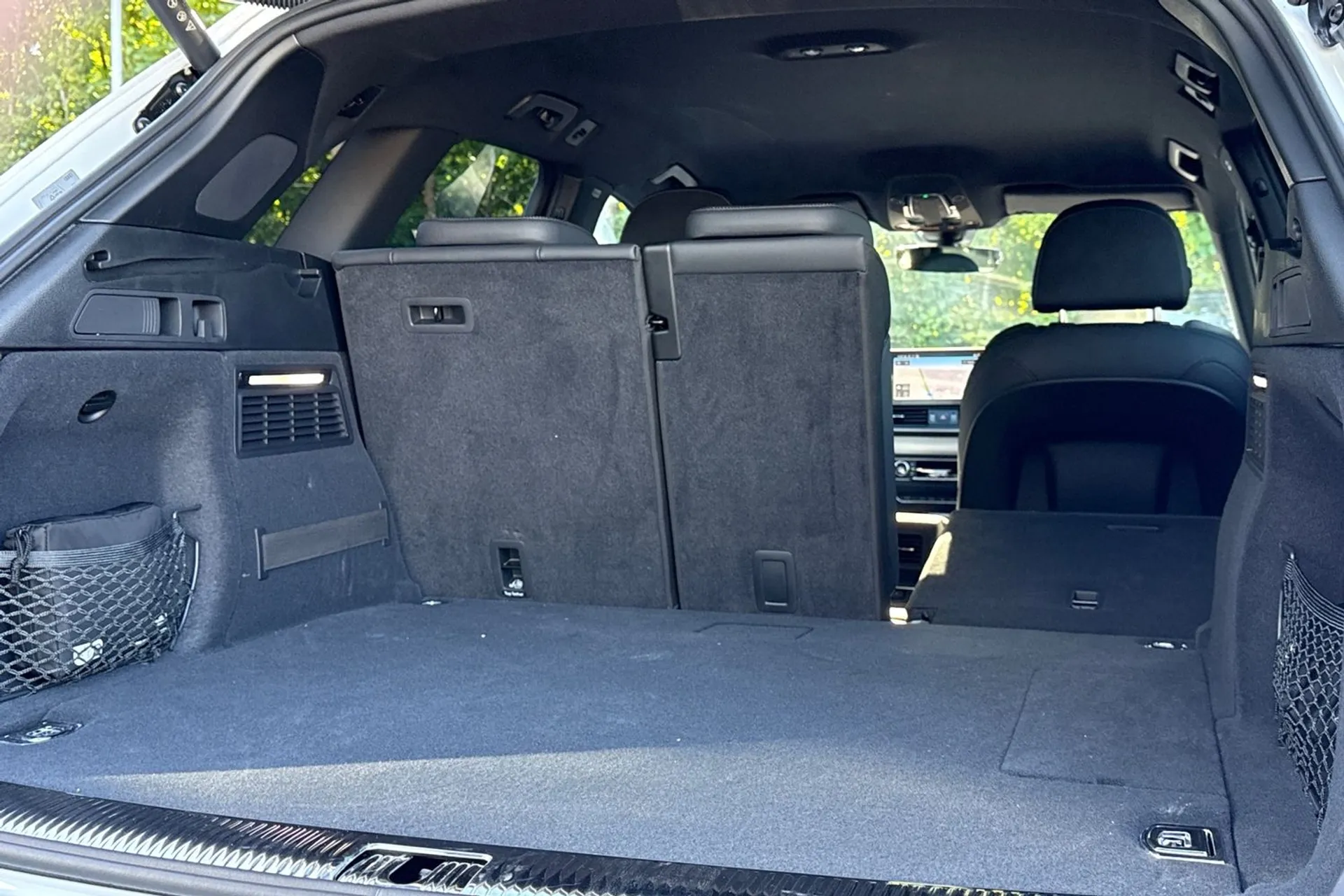 Audi Q5 thumbnail image number 21