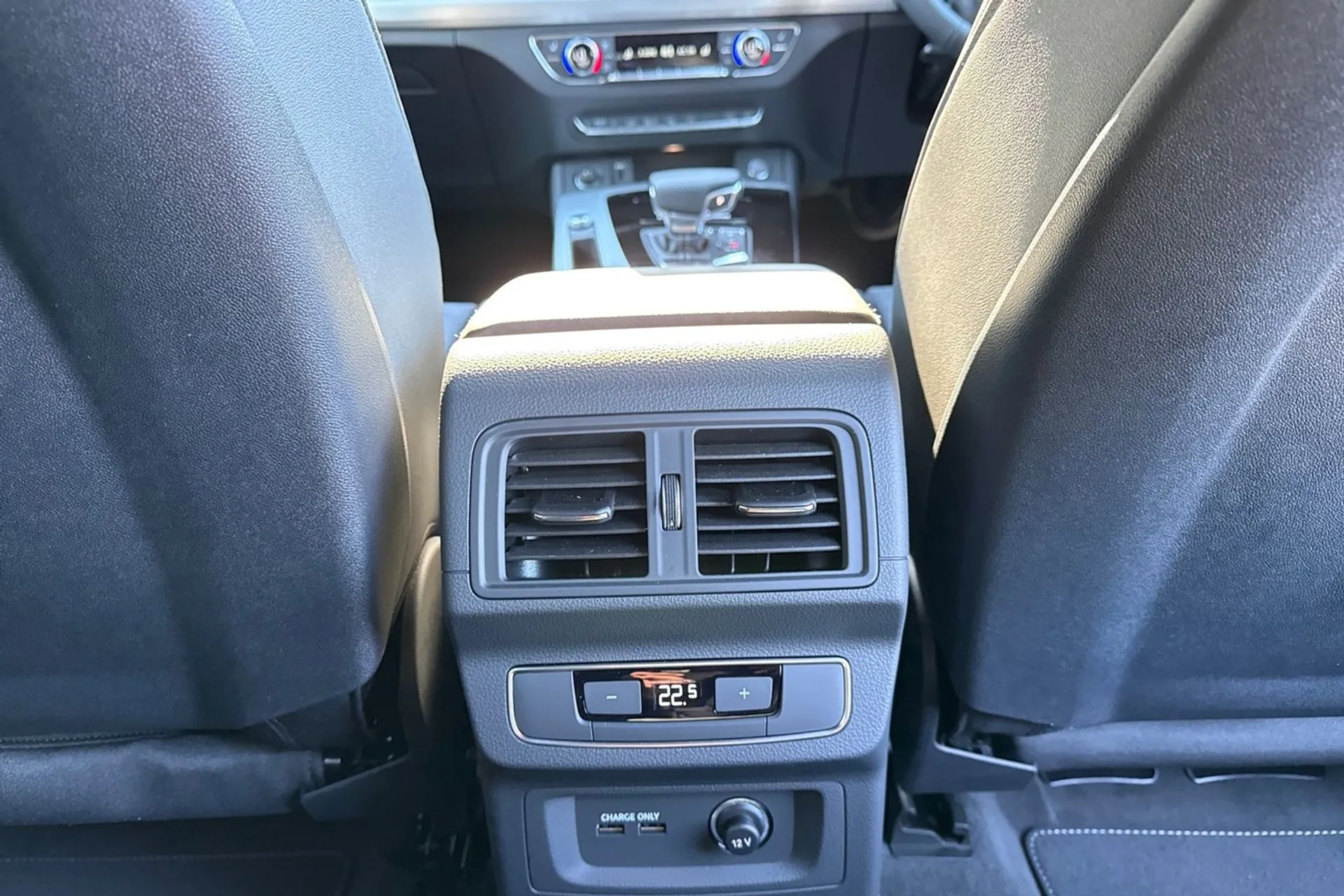 Audi Q5 thumbnail image number 47