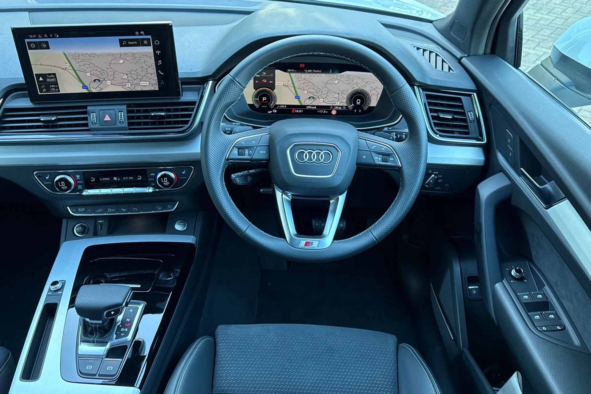 Audi Q5 thumbnail image number 34