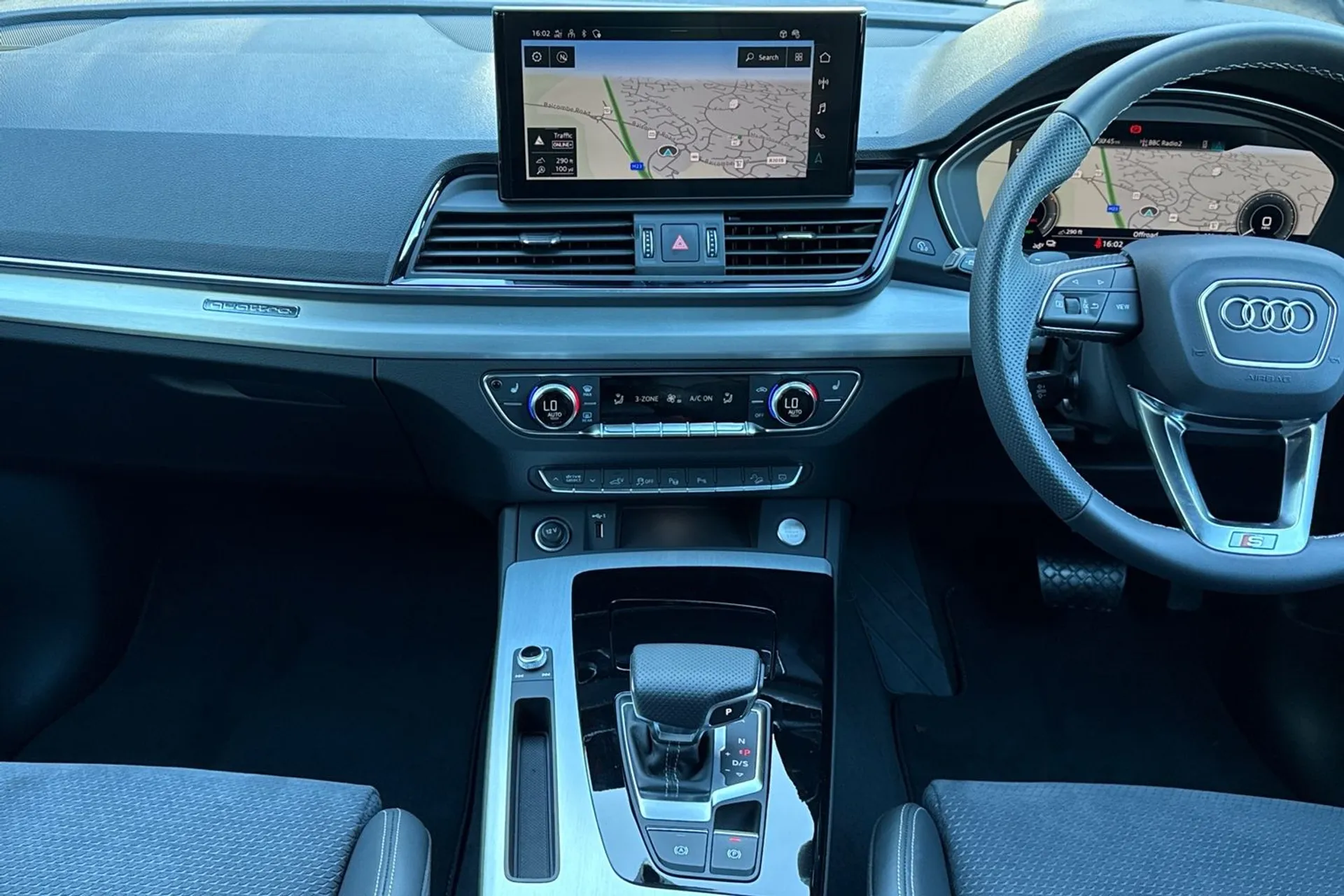 Audi Q5 thumbnail image number 35