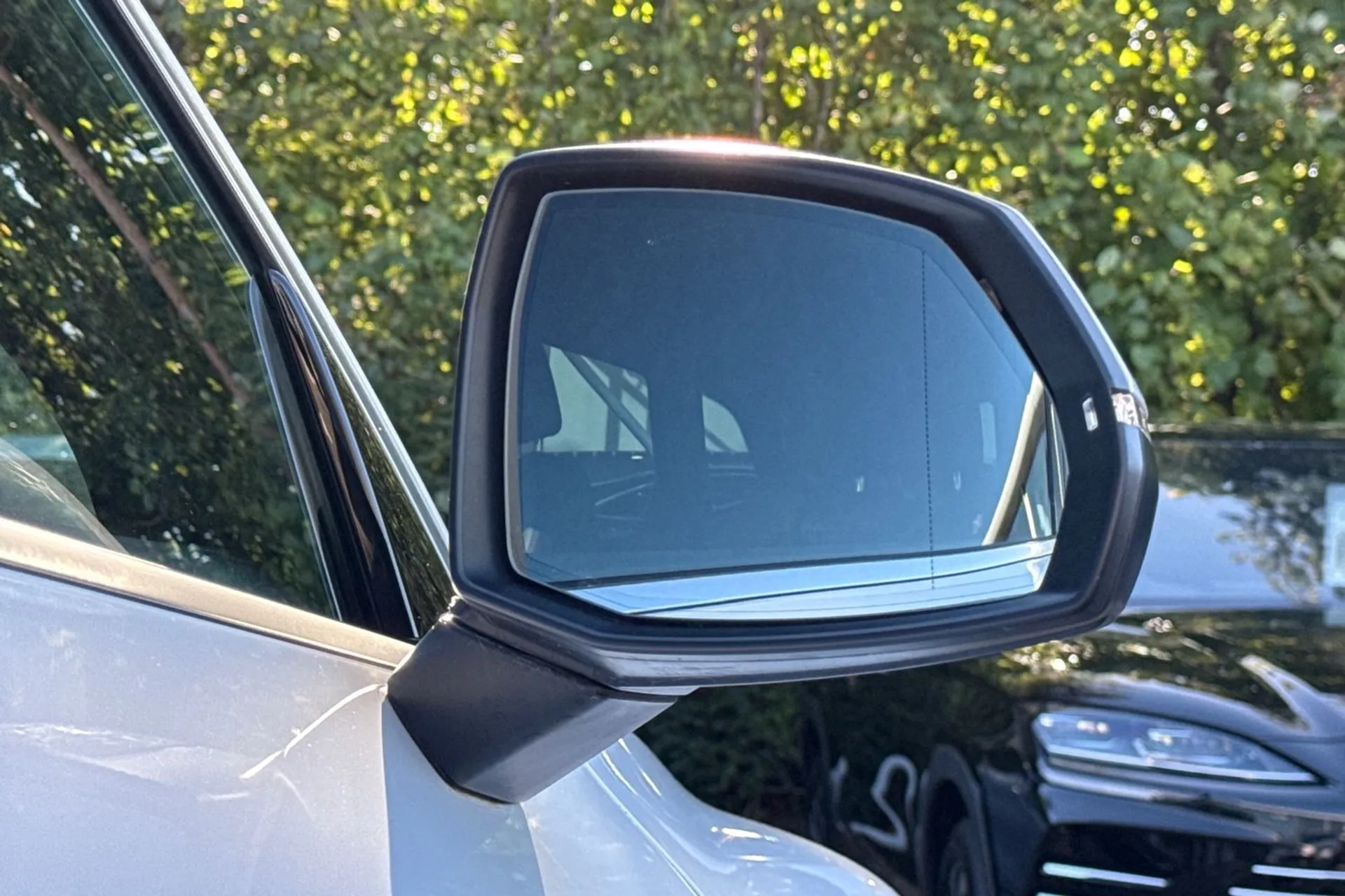 Audi Q5 thumbnail image number 50