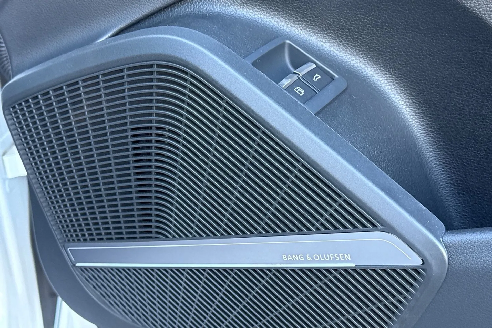 Audi Q5 thumbnail image number 54