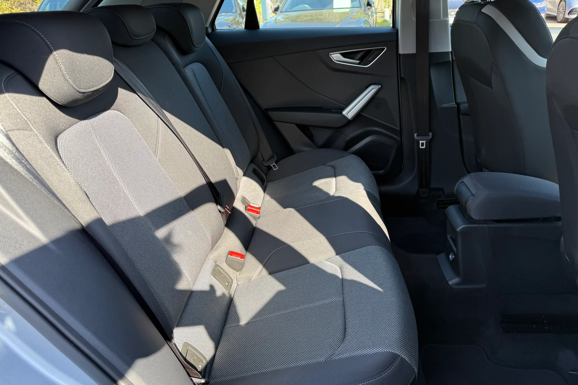 Audi Q2 thumbnail image number 43