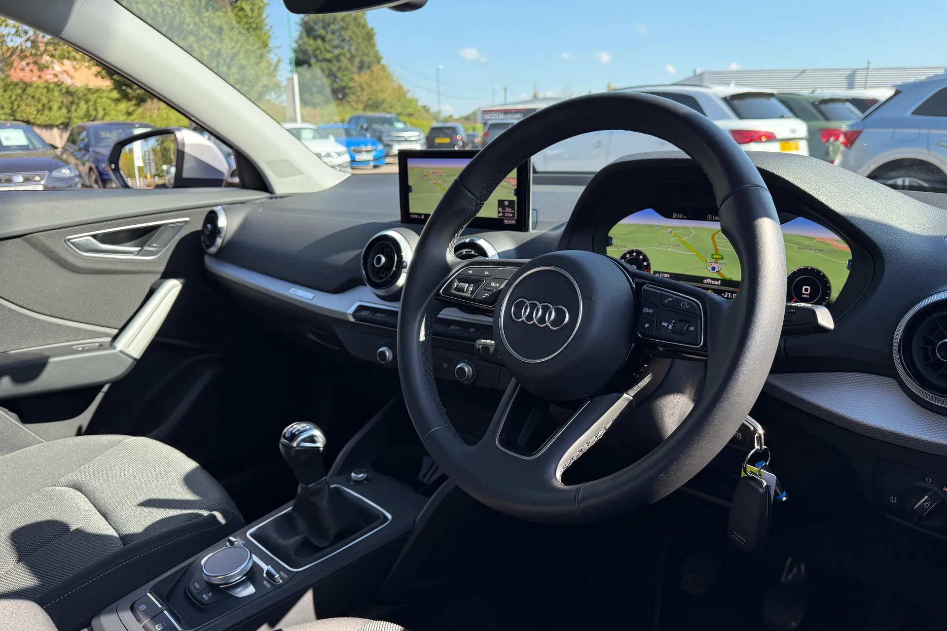 Audi Q2 thumbnail image number 26