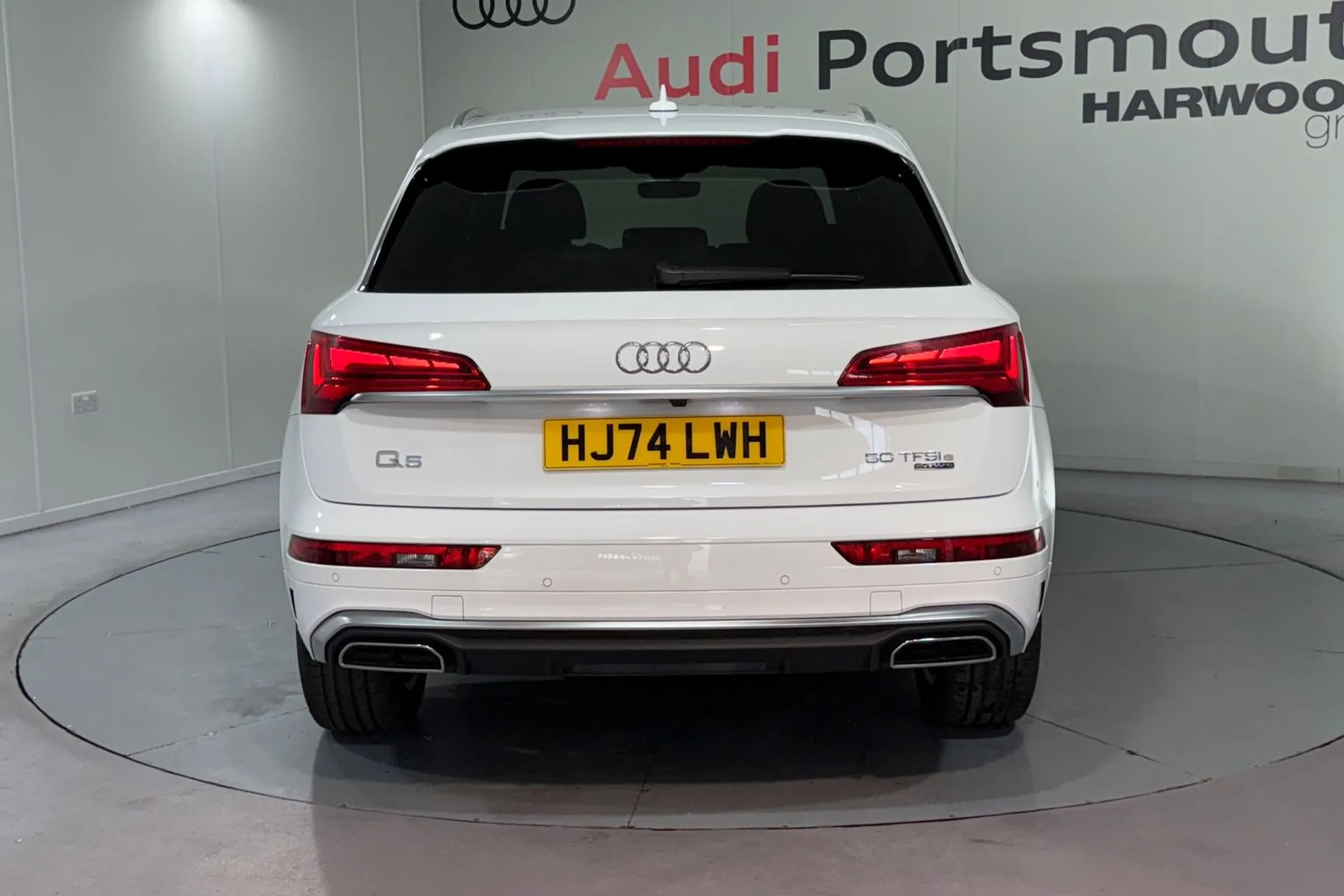 Audi Q5 thumbnail image number 8