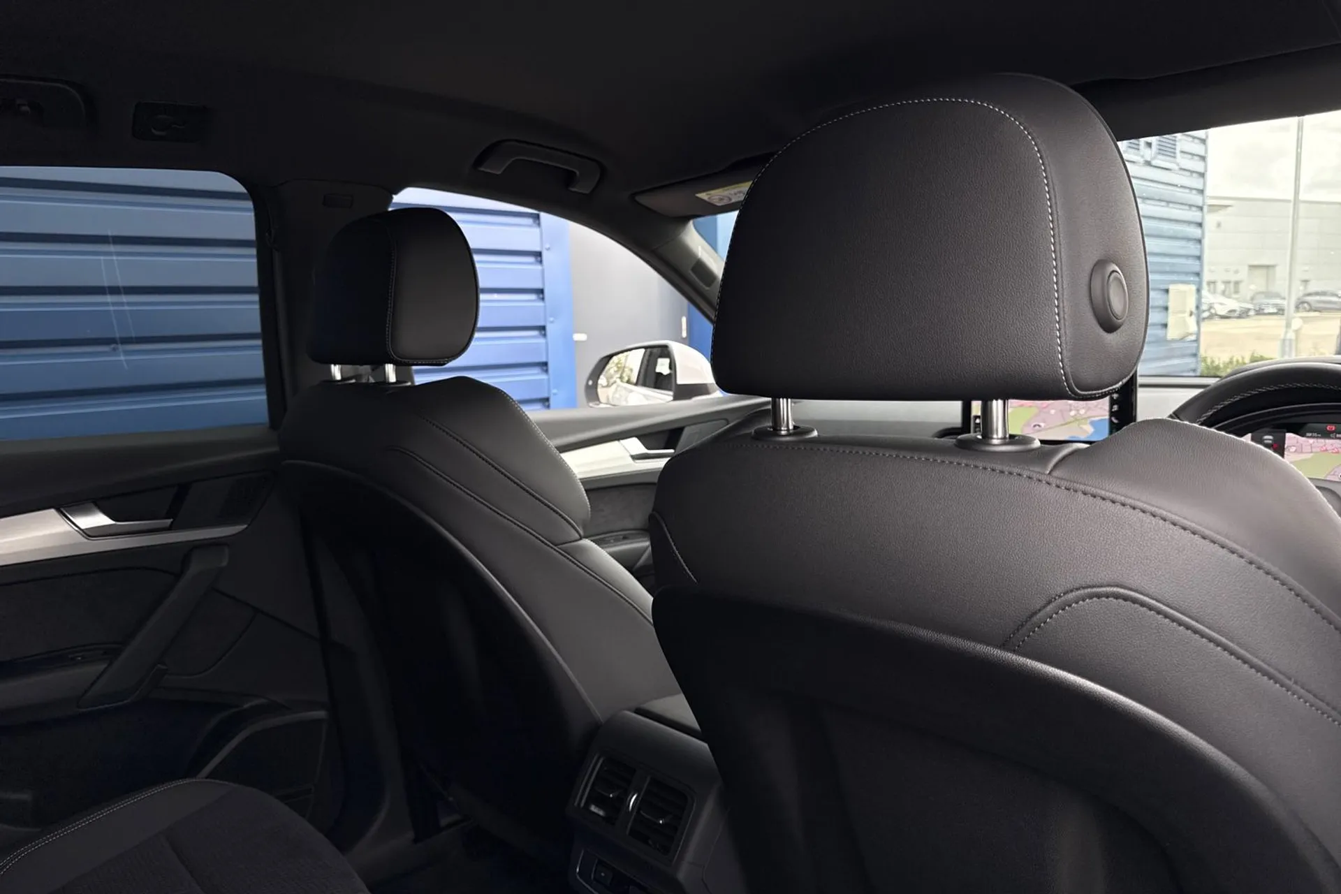 Audi Q5 thumbnail image number 23