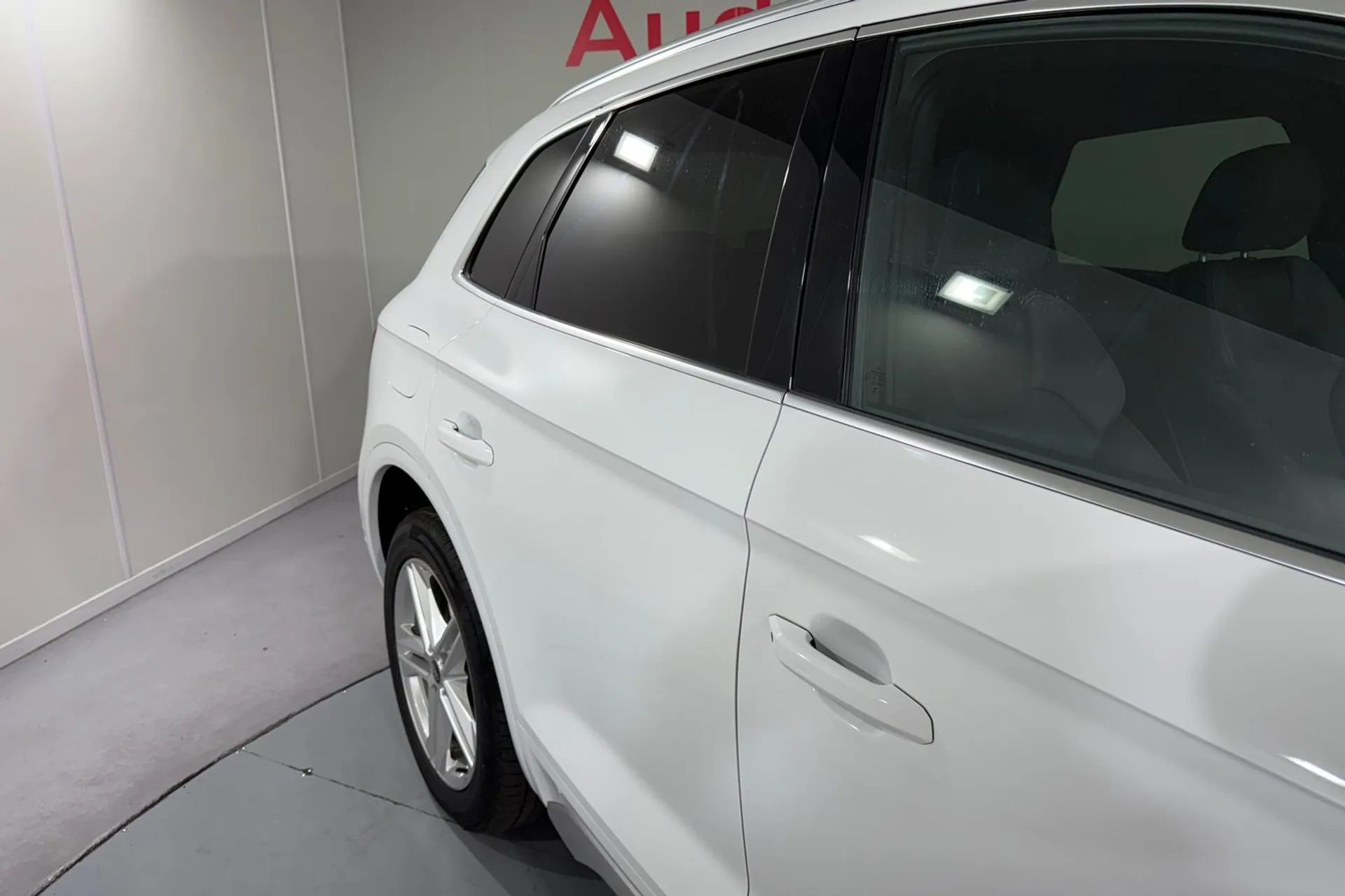 Audi Q5 thumbnail image number 14