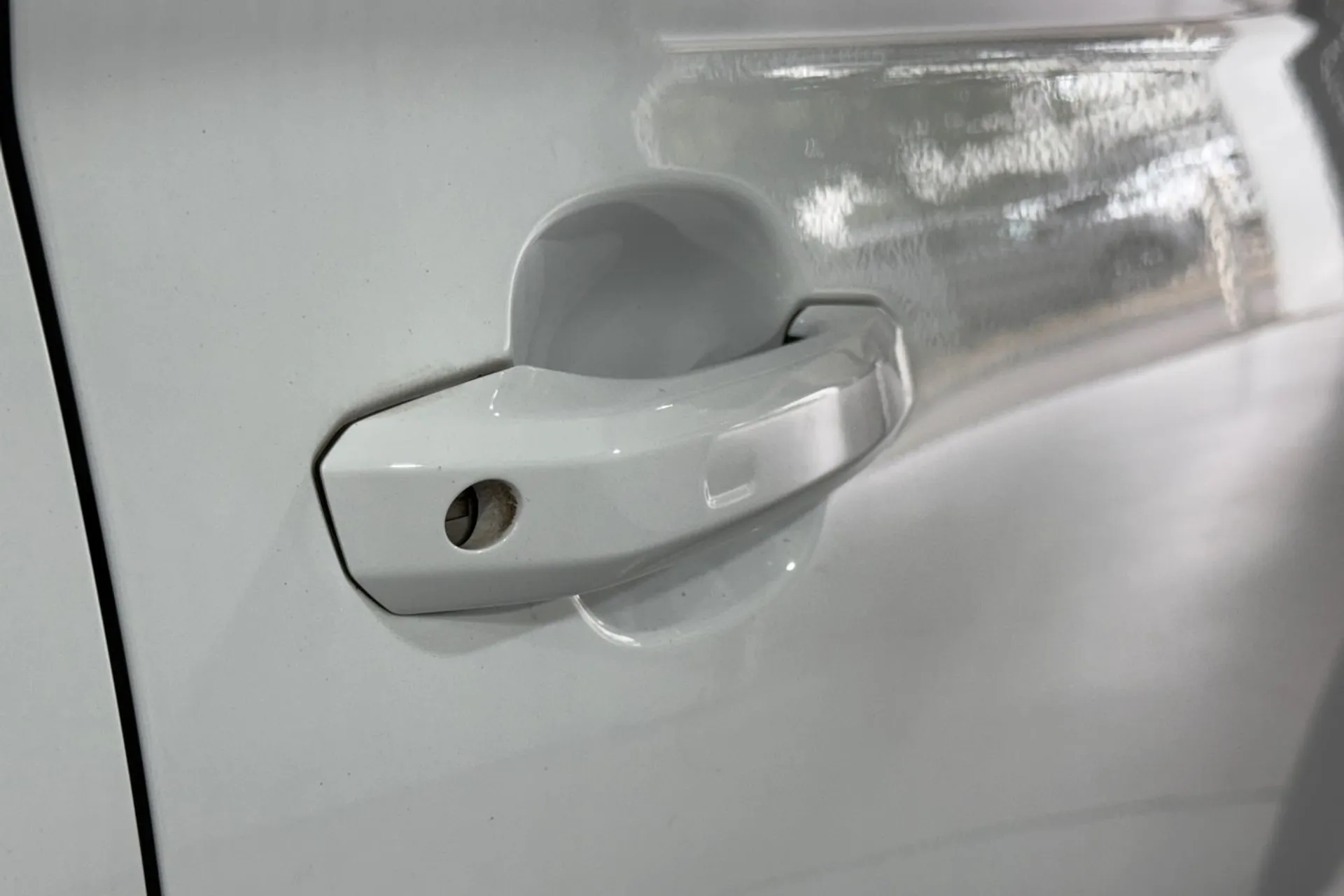 Audi Q5 thumbnail image number 16