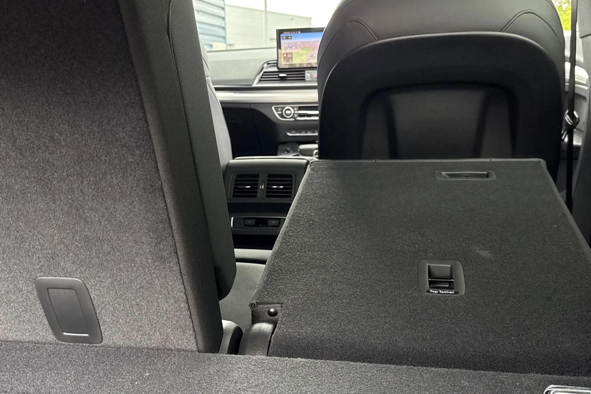 Audi Q5 thumbnail image number 21