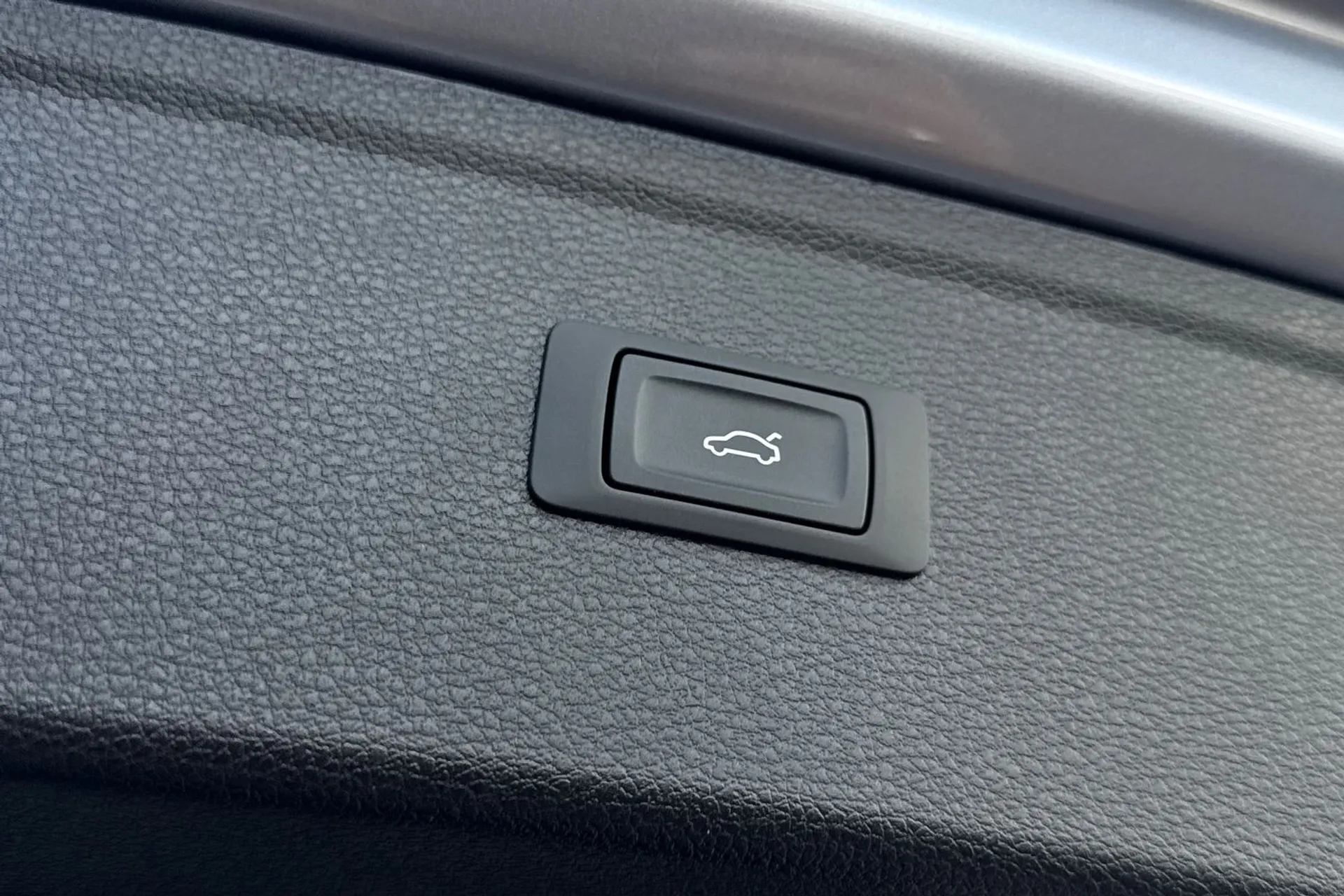 Audi Q5 thumbnail image number 20