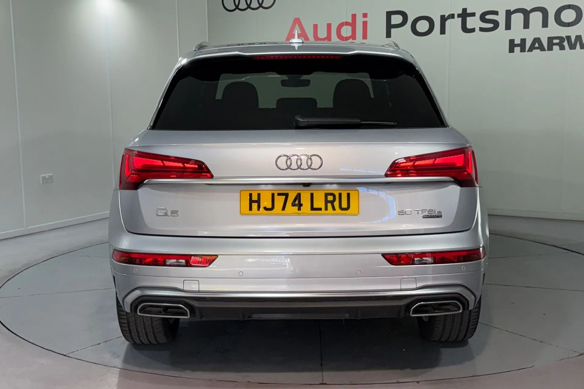 Audi Q5 thumbnail image number 8