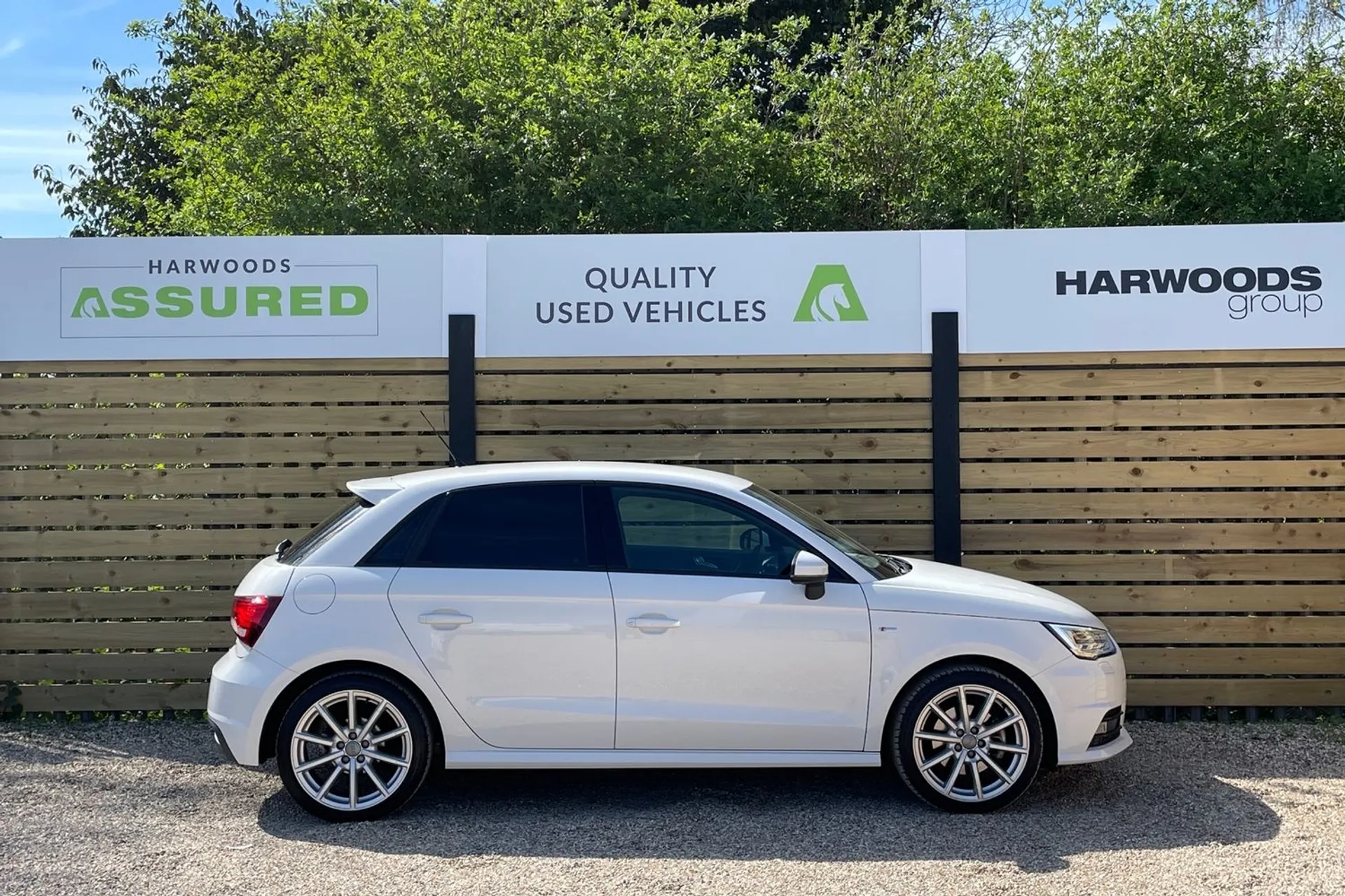 Audi A1 thumbnail image number 2