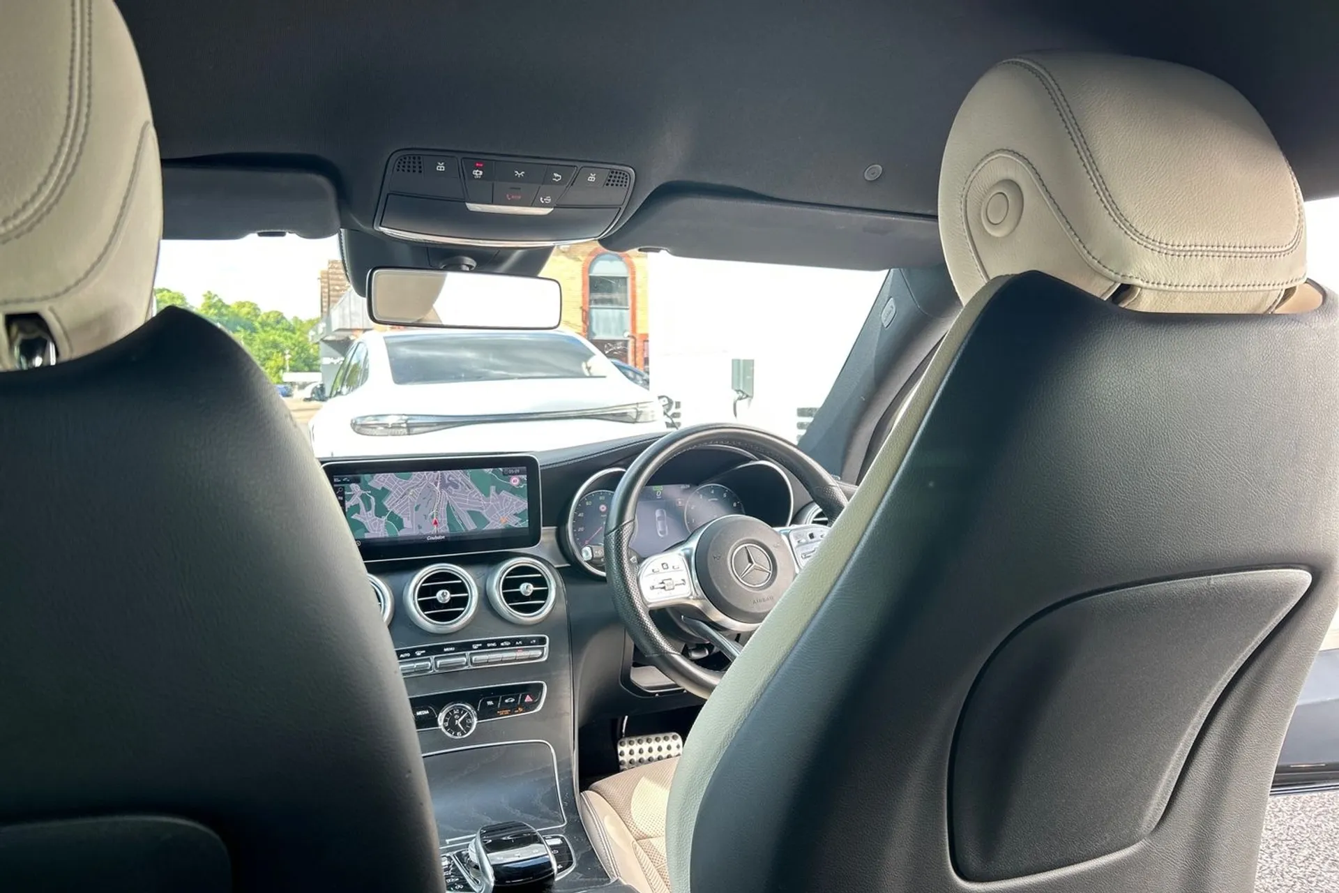 MERCEDES-BENZ C CLASS thumbnail image number 10