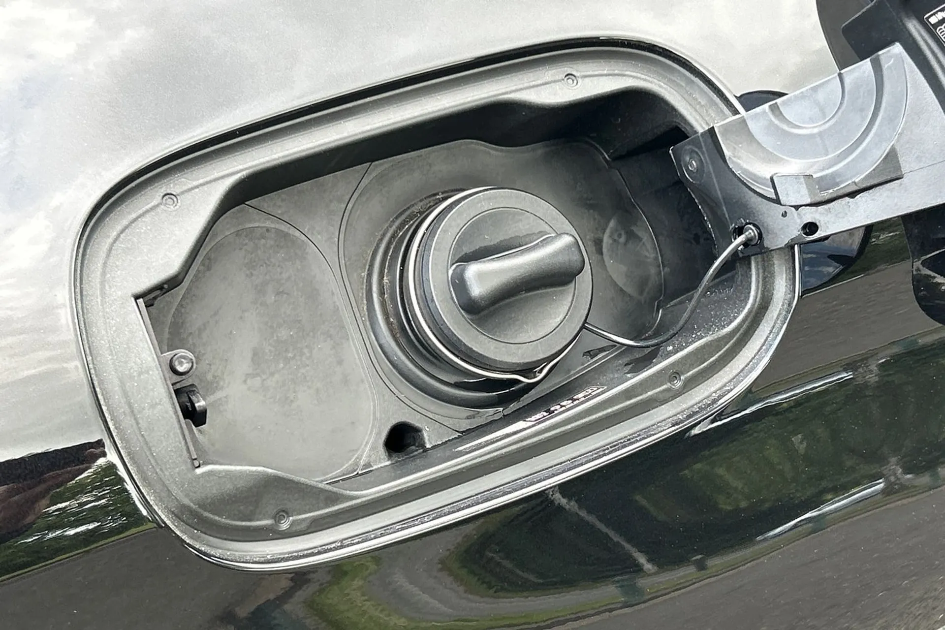 MERCEDES-BENZ C CLASS thumbnail image number 31