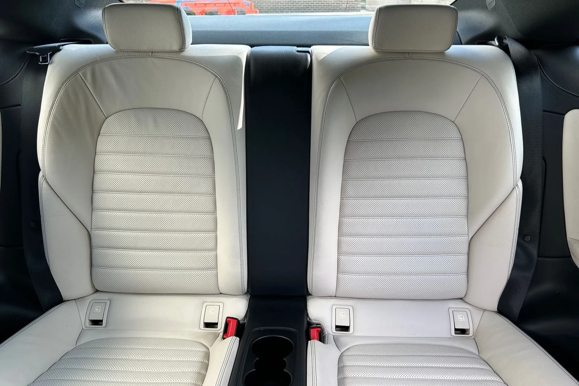 MERCEDES-BENZ C CLASS thumbnail image number 24