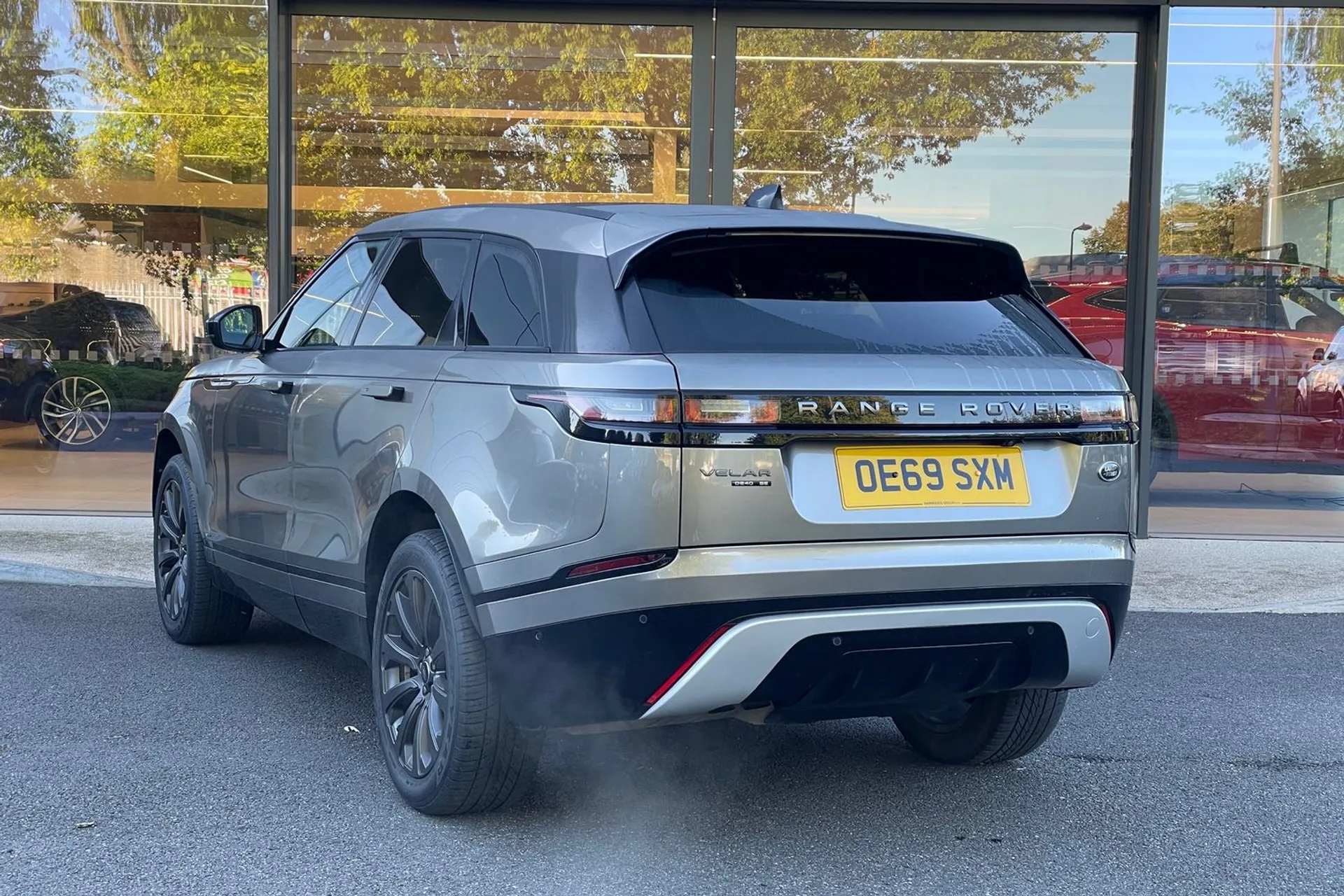 LAND ROVER RANGE ROVER VELAR thumbnail image number 61