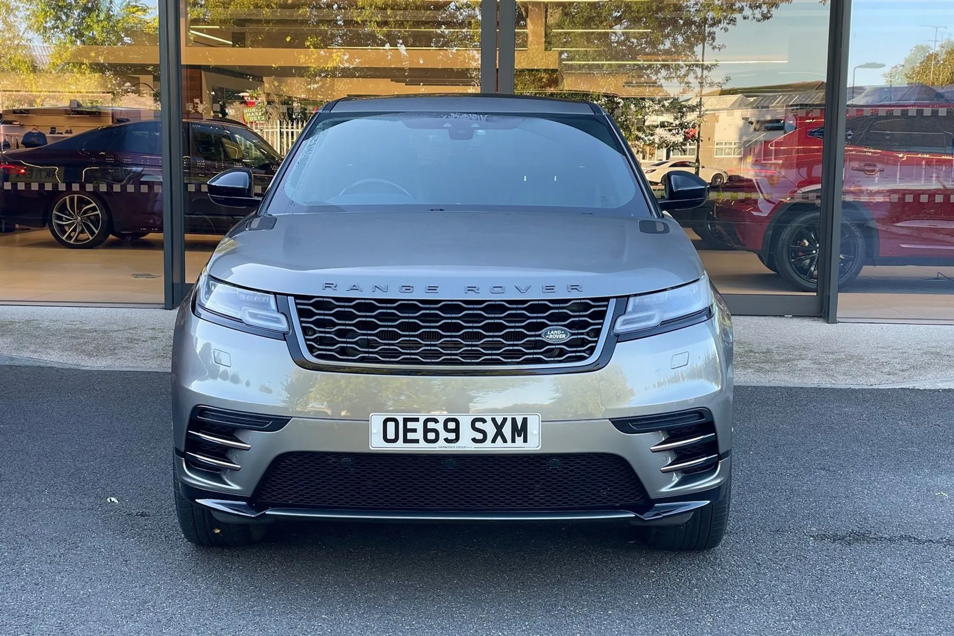 LAND ROVER RANGE ROVER VELAR thumbnail image number 6