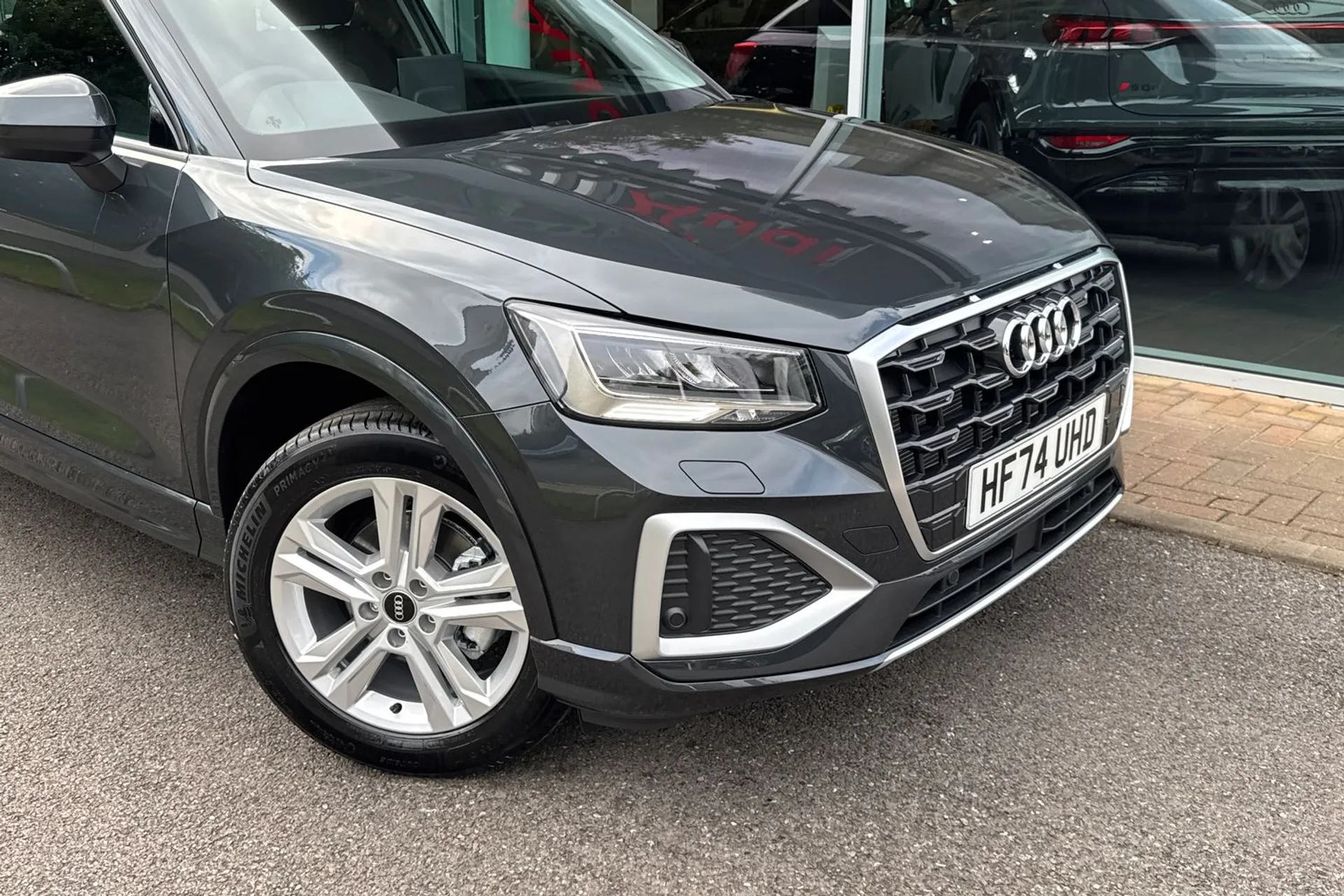 Audi Q2 thumbnail image number 15