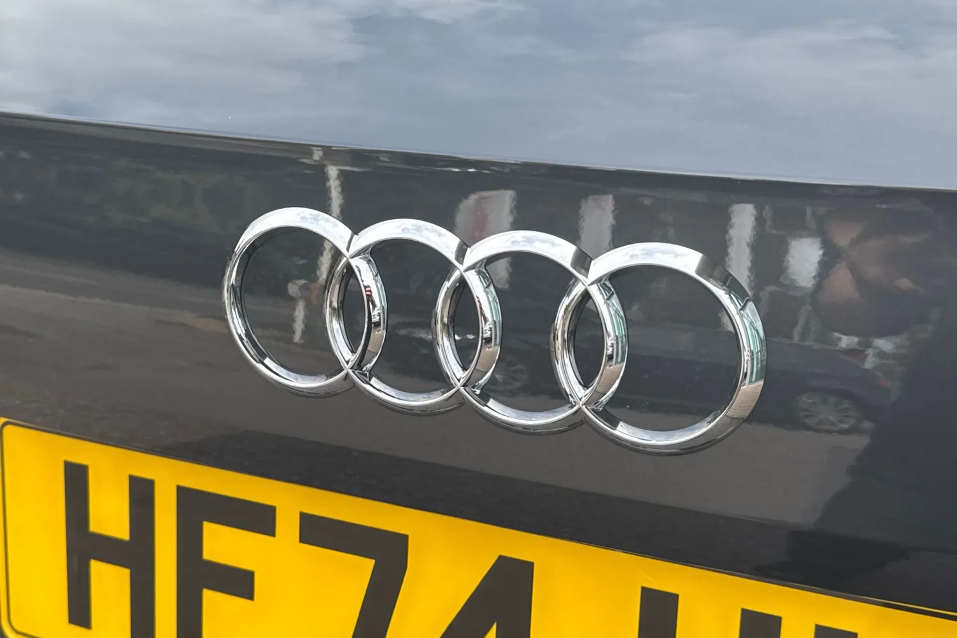Audi Q2 thumbnail image number 50