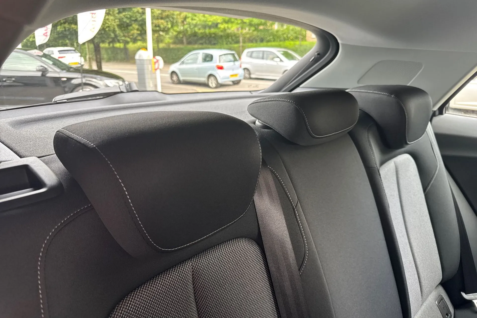 Audi Q2 thumbnail image number 51