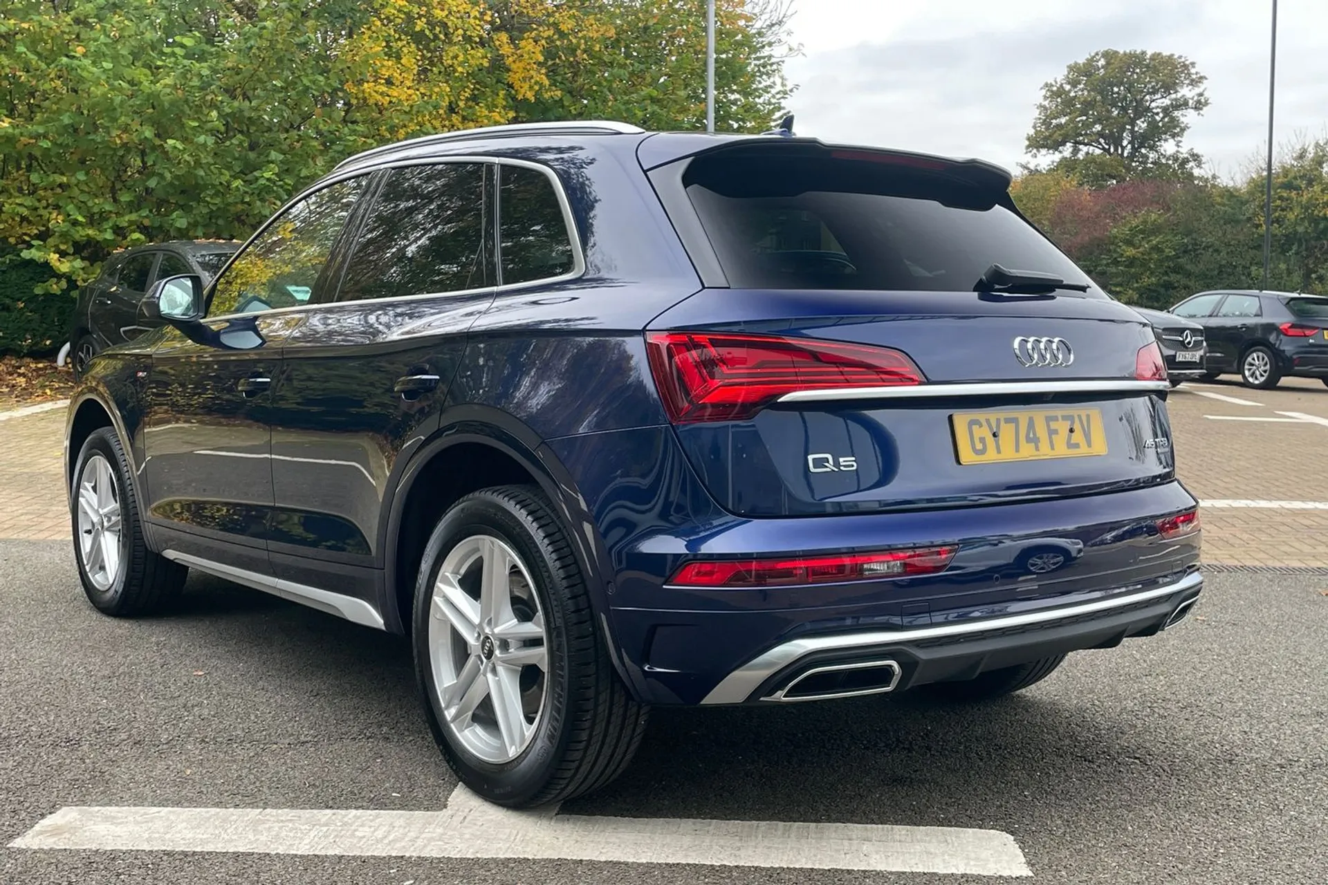 Audi Q5 thumbnail image number 9