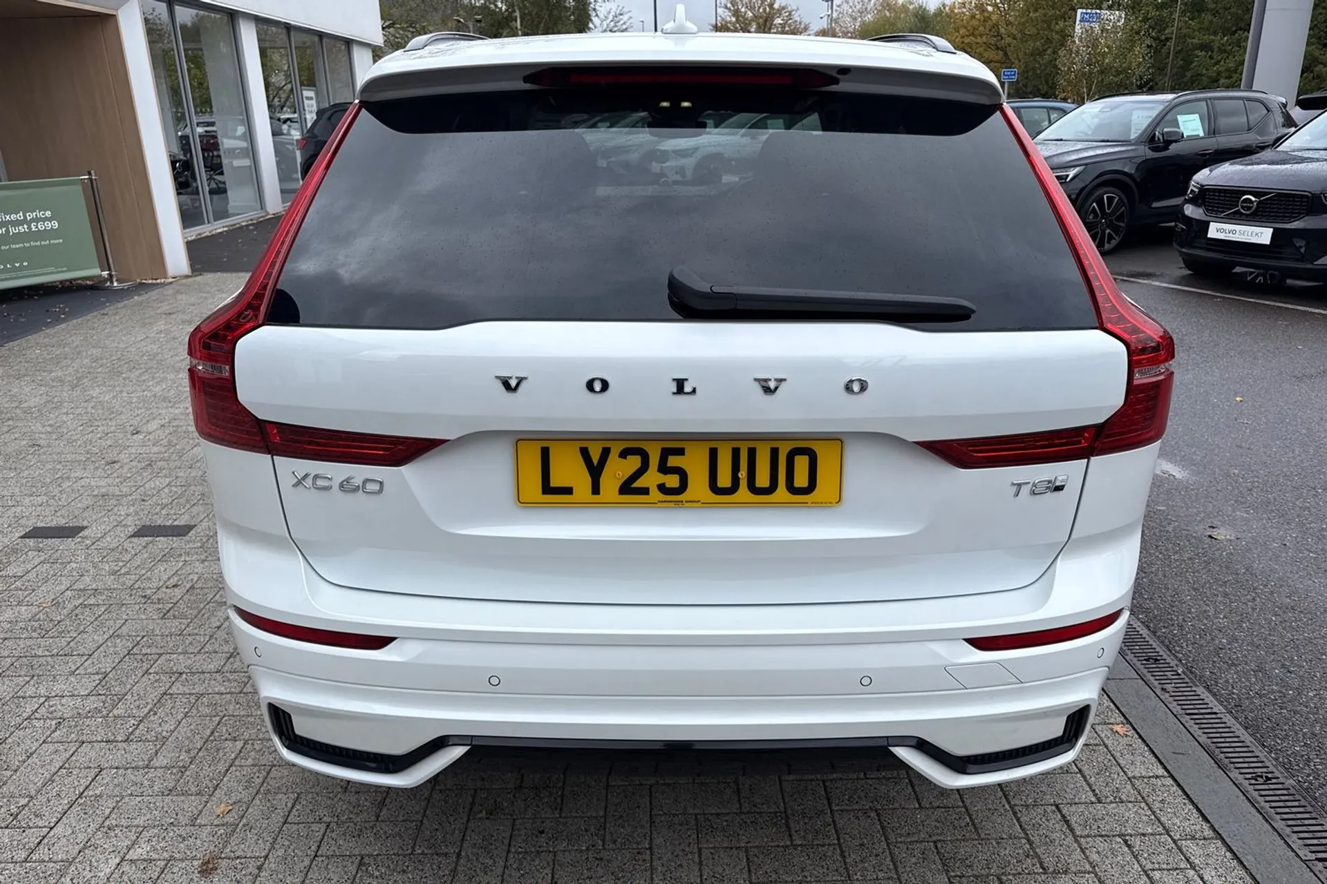 Volvo XC60 thumbnail image number 9