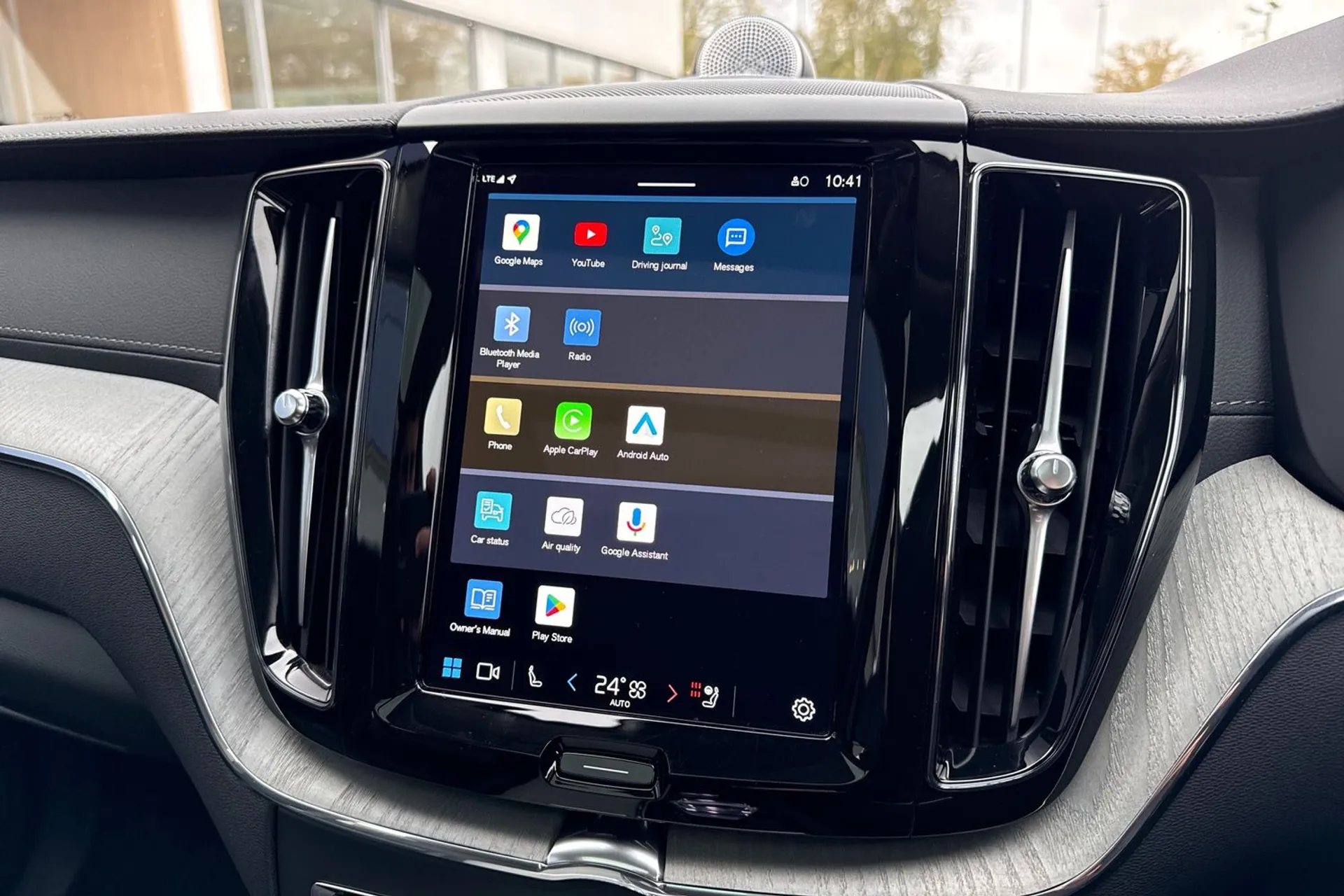 Volvo XC60 thumbnail image number 41