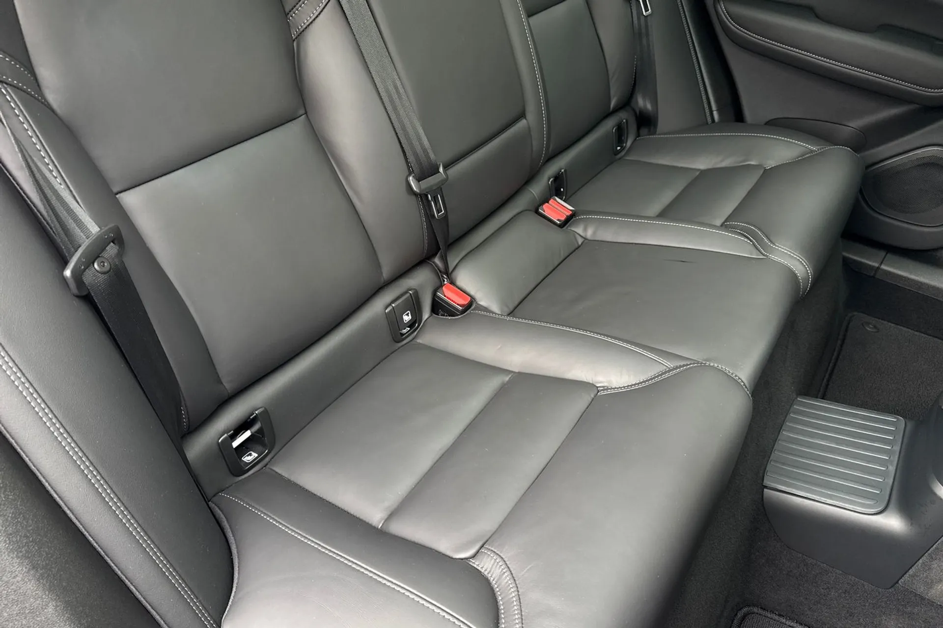 Volvo XC60 thumbnail image number 25