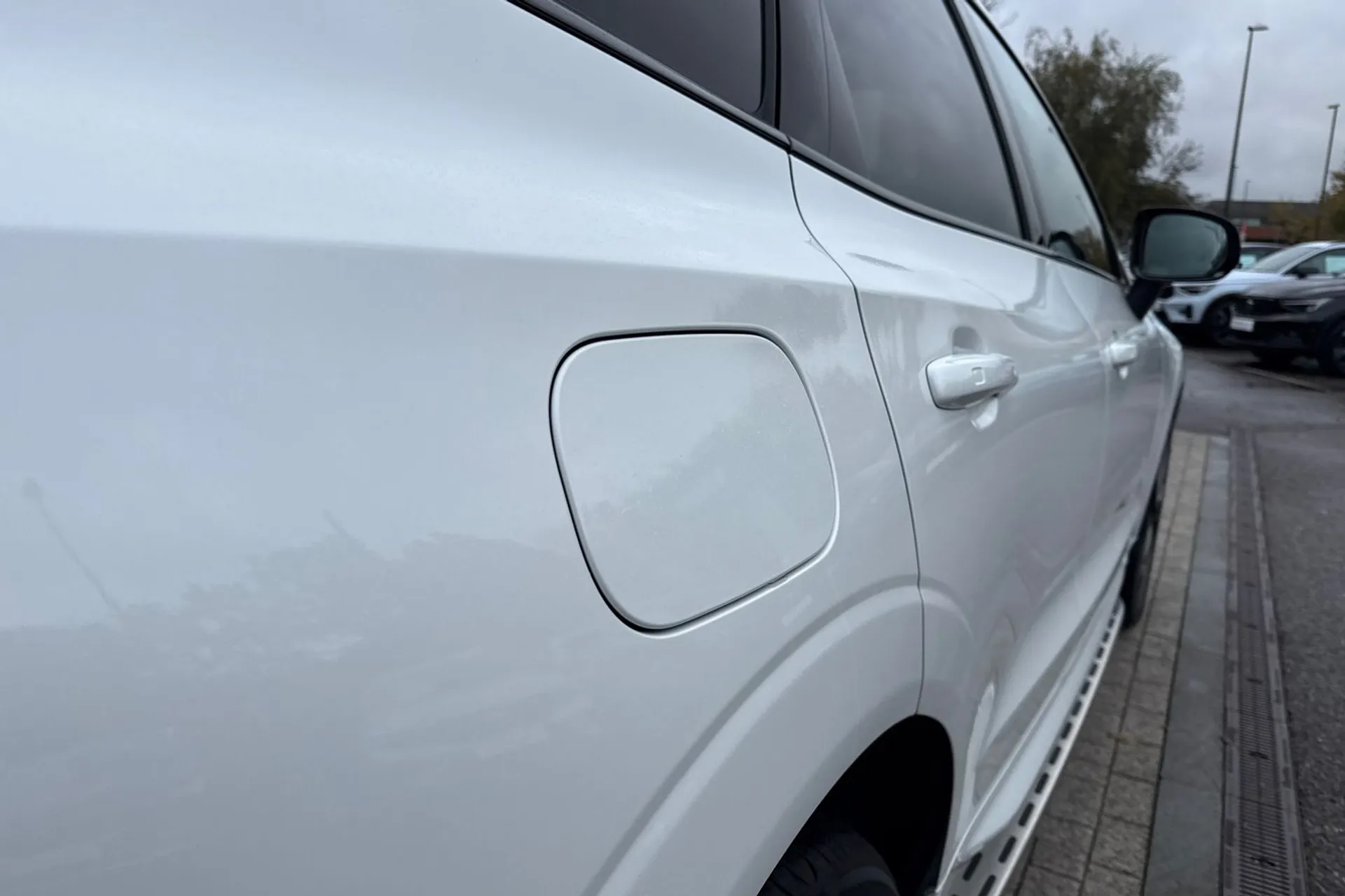 Volvo XC60 thumbnail image number 19