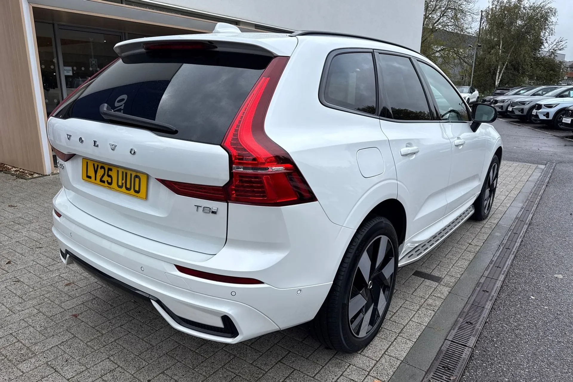 Volvo XC60 thumbnail image number 8
