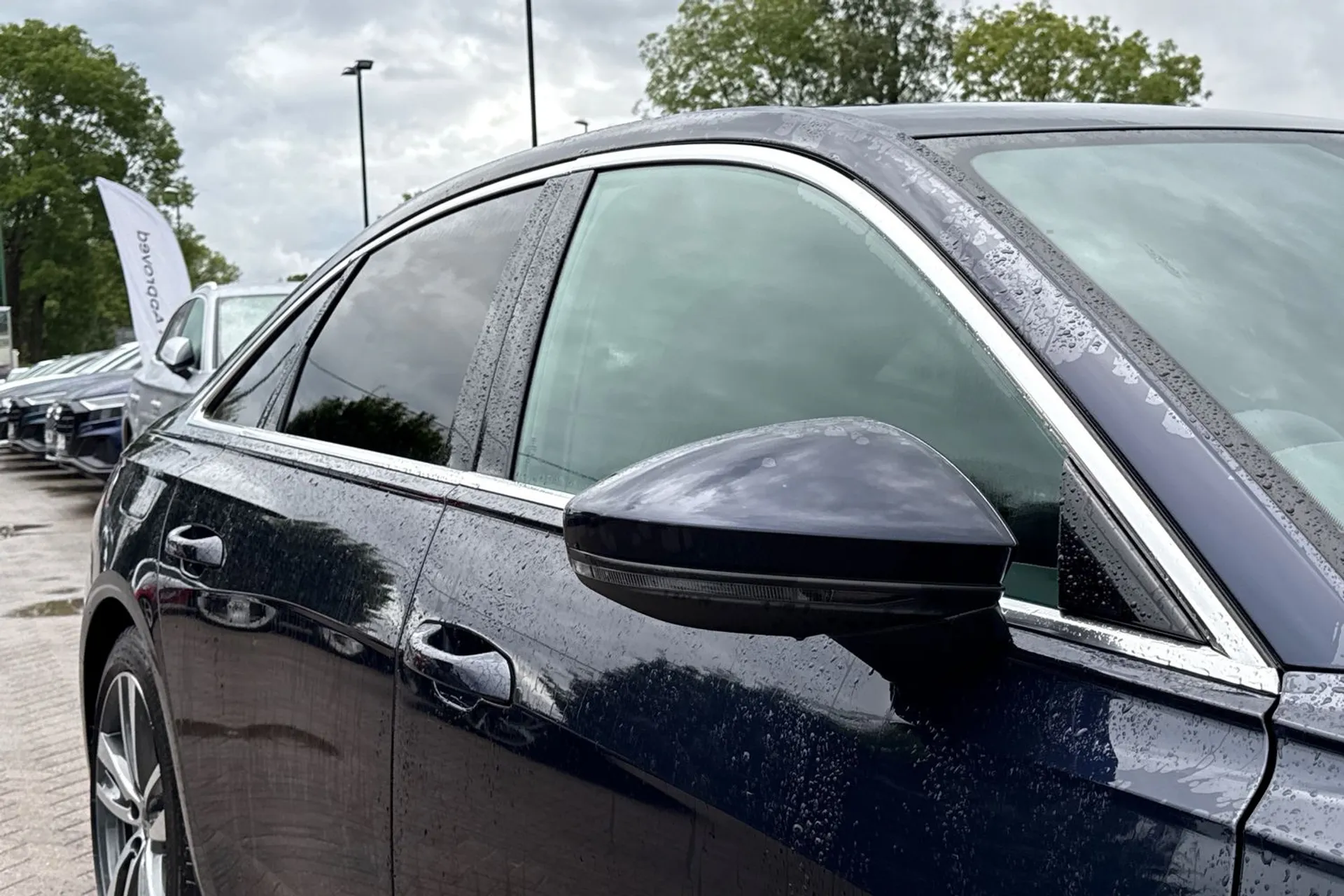 Audi A6 thumbnail image number 38