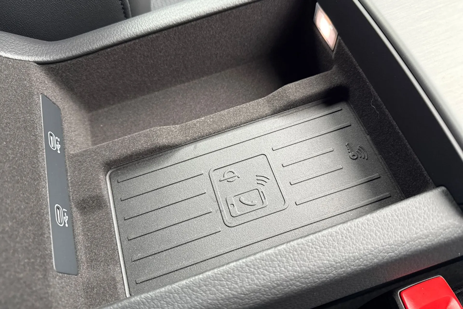 Audi A6 thumbnail image number 12