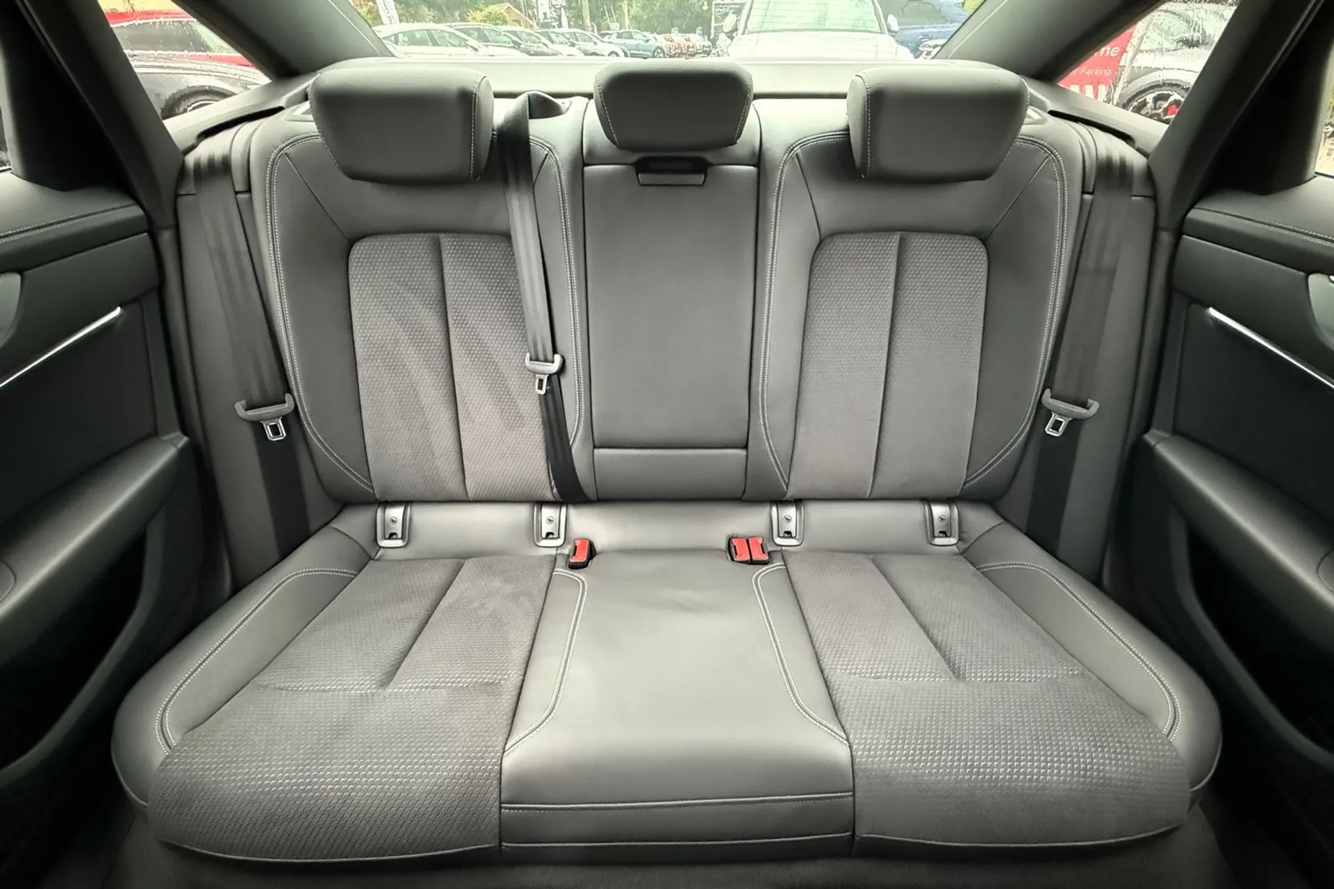 Audi A6 thumbnail image number 51