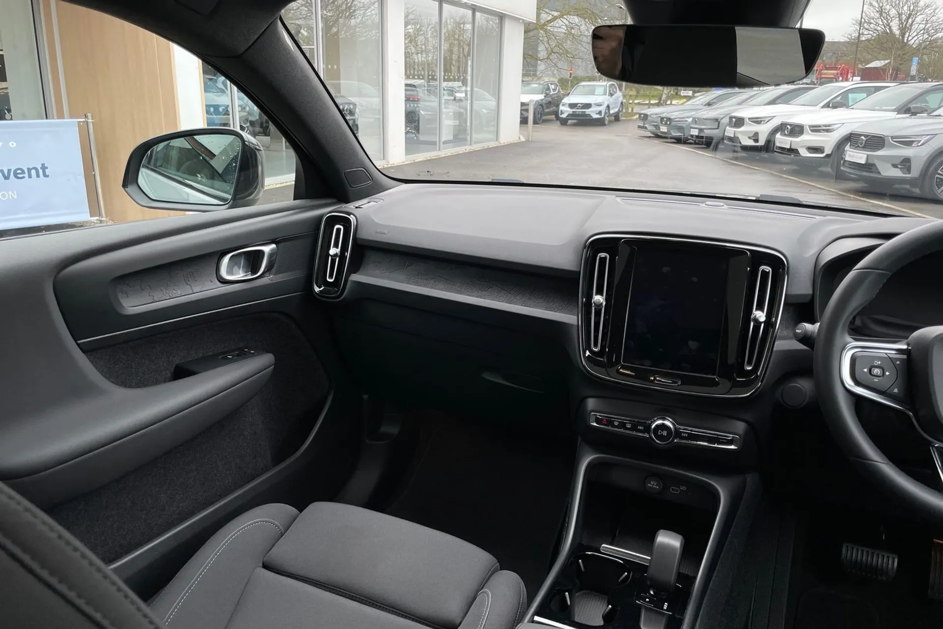 Volvo C40 thumbnail image number 30