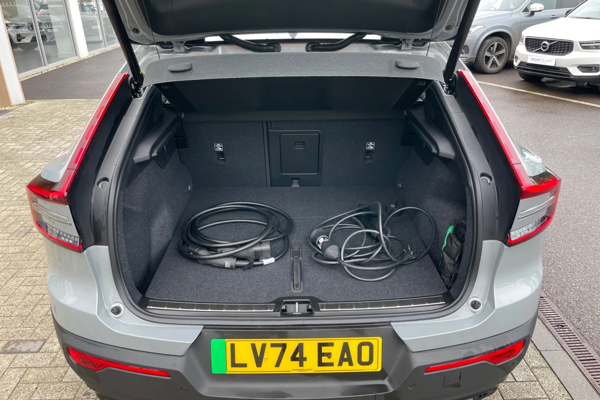 Volvo C40 thumbnail image number 18