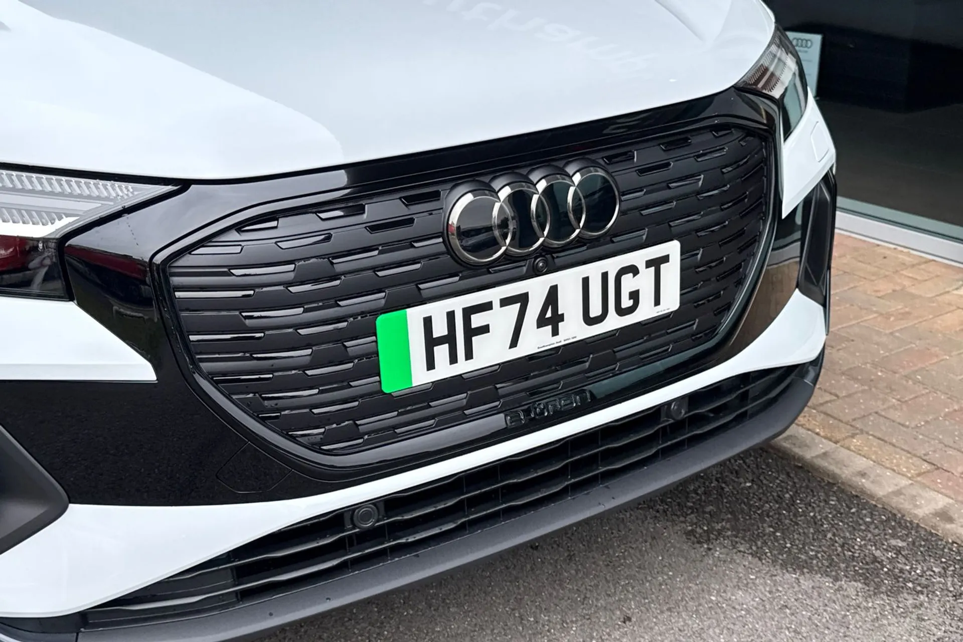 Audi Q4 thumbnail image number 56